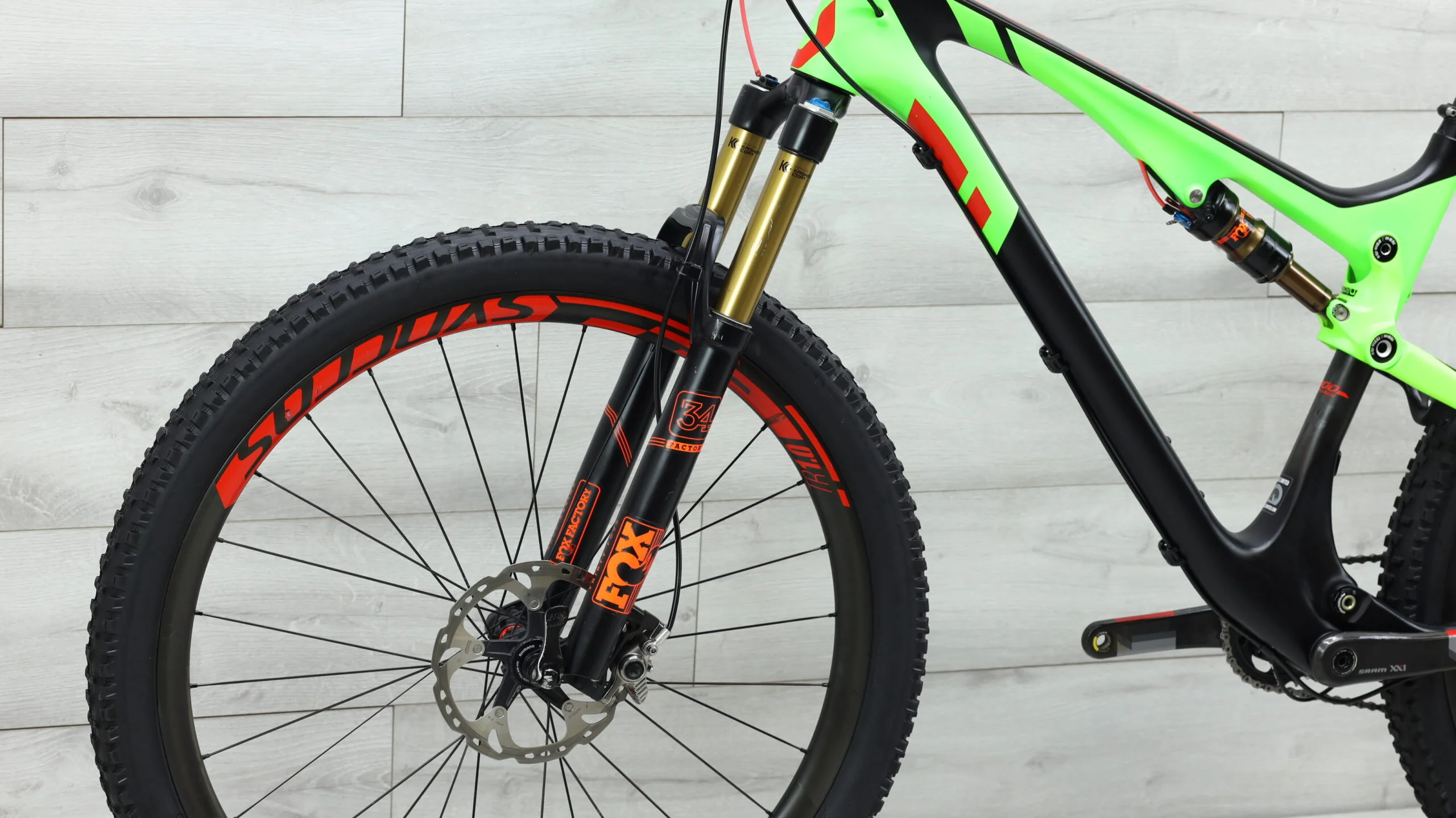 2016 Scott Genius 900 Tuned  Mountain Bike - X-Large - Image 8