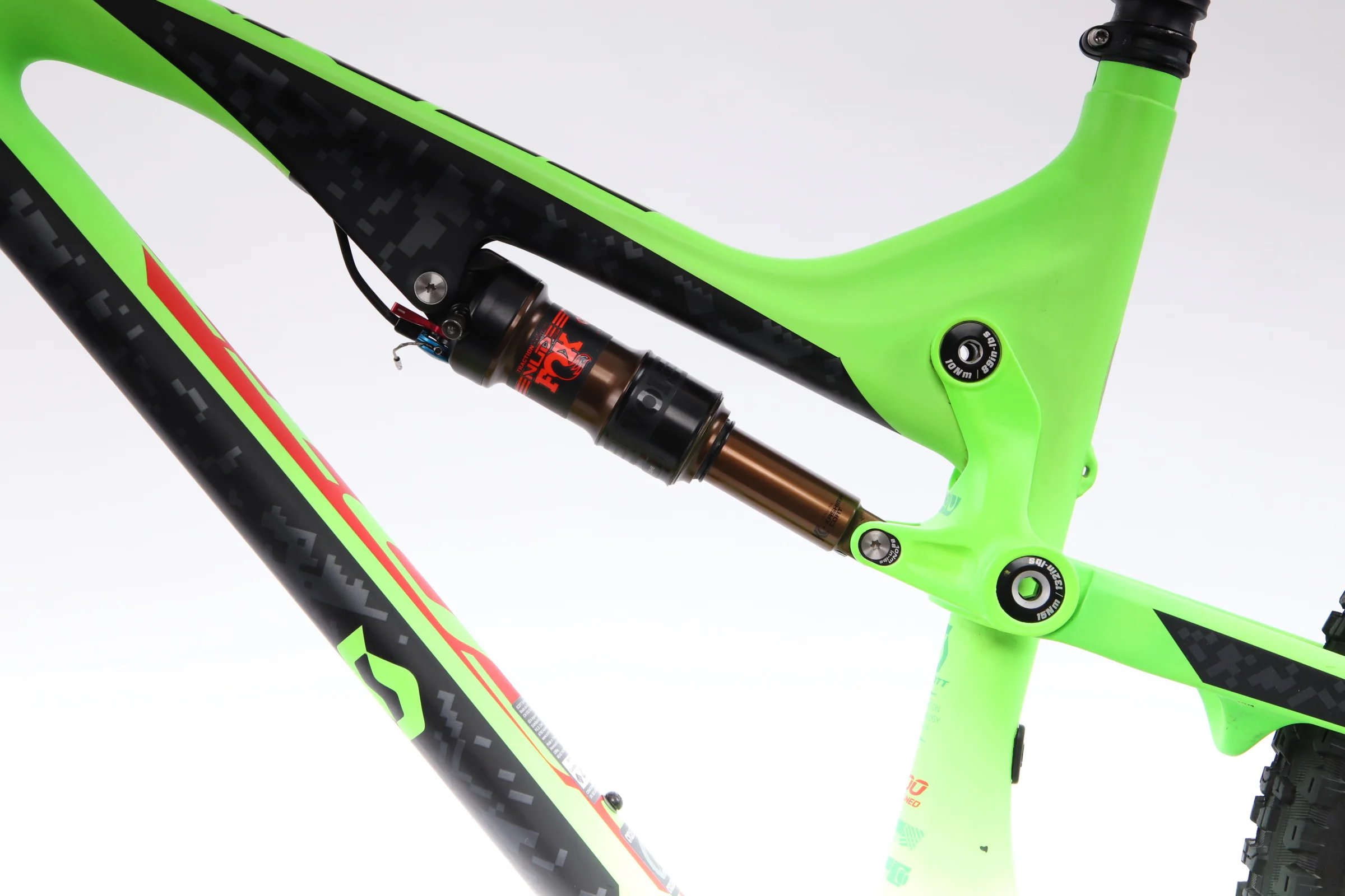 2016 Scott Genius LT 700 Tuned  Mountain Bike - Large - Image 8