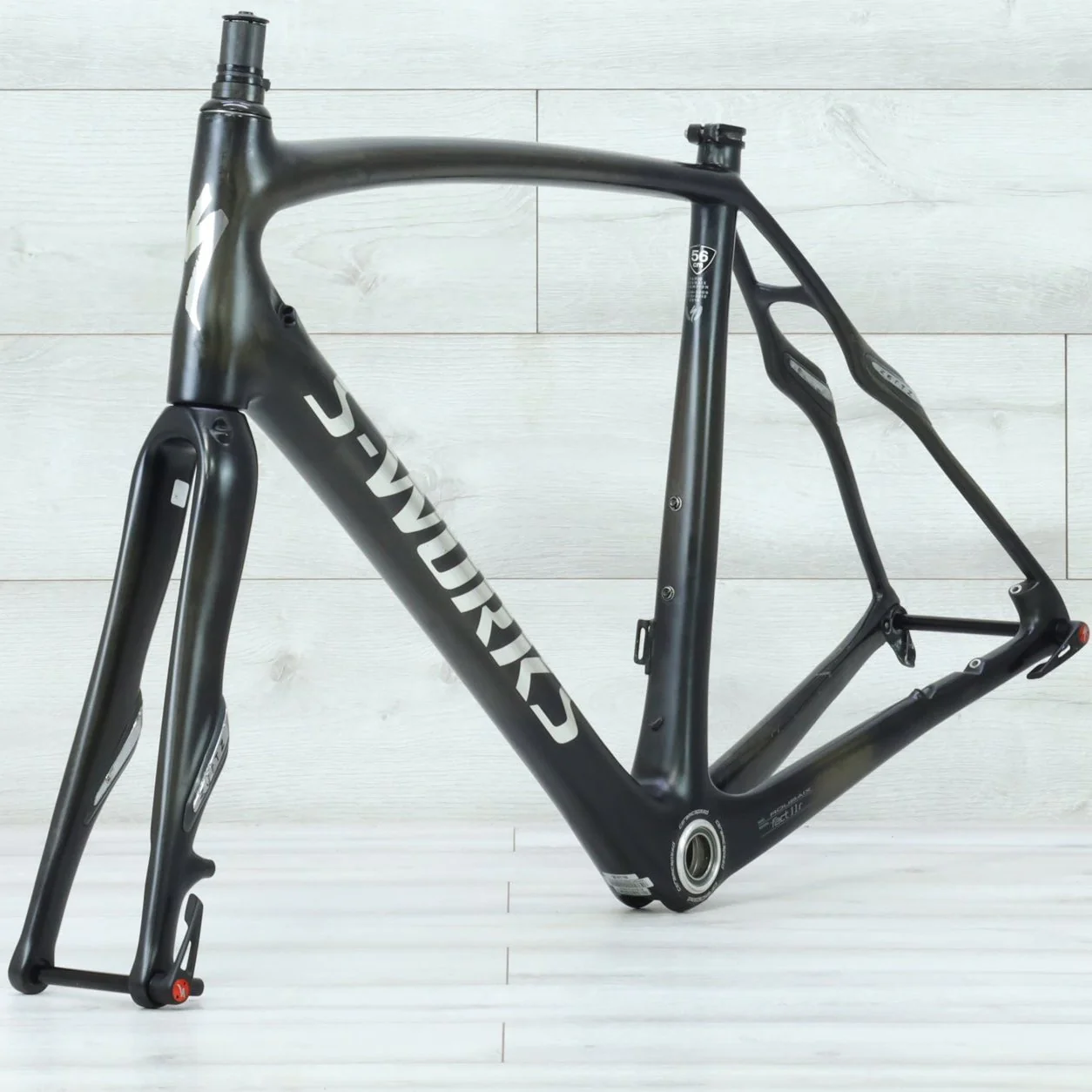 2016 Specialized S-Works Roubaix SL4 Disc Road Bike Frameset - 56cm - Image 4