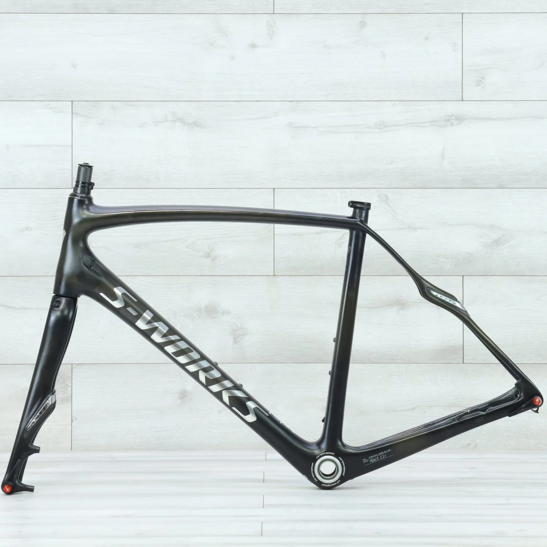 2016 Specialized S-Works Roubaix SL4 Disc Road Bike Frameset - 56cm - Image 5