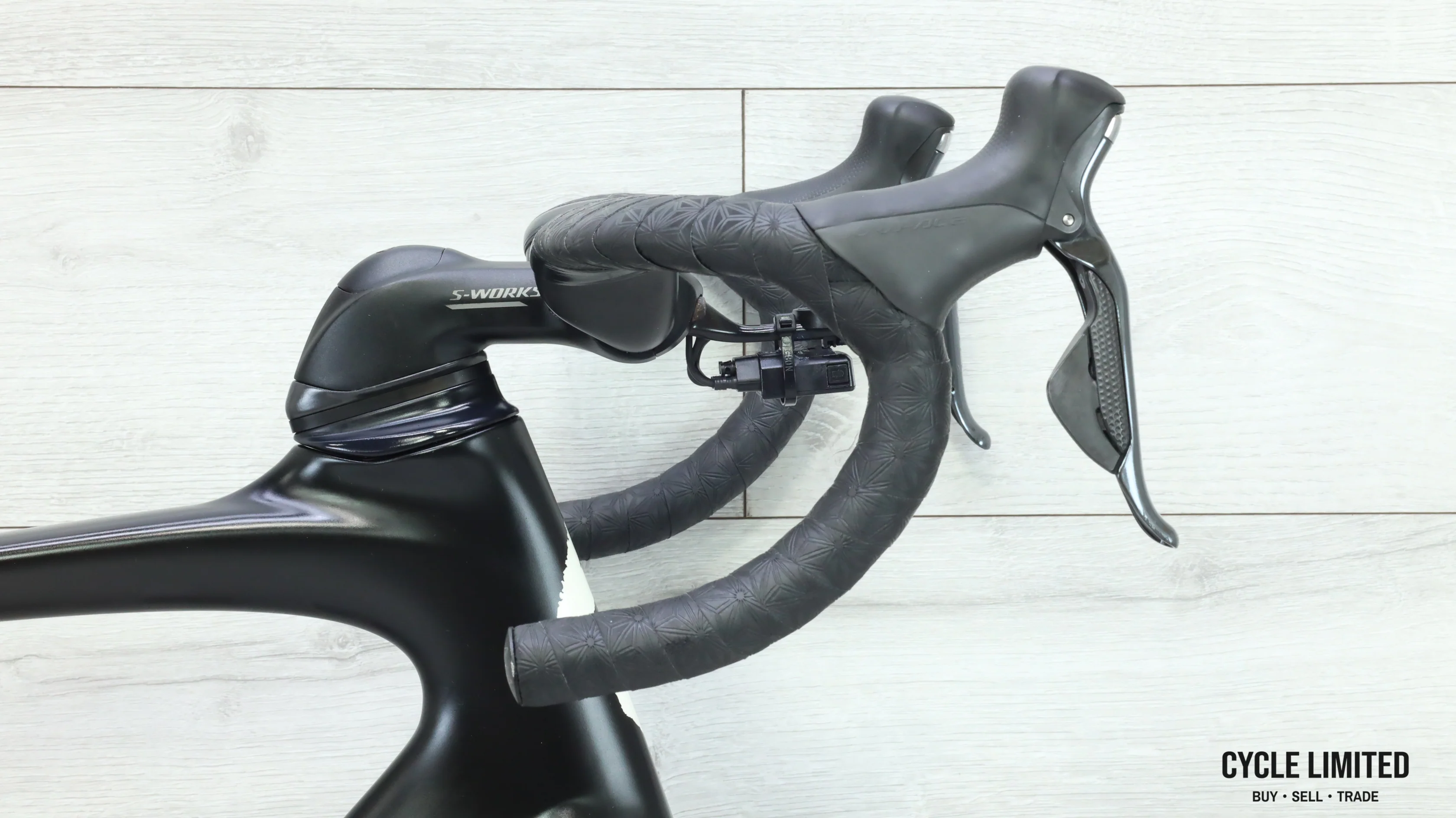 2016 Specialized S-Works Venge ViAS Di2 Road Bike - 56cm - Image 9