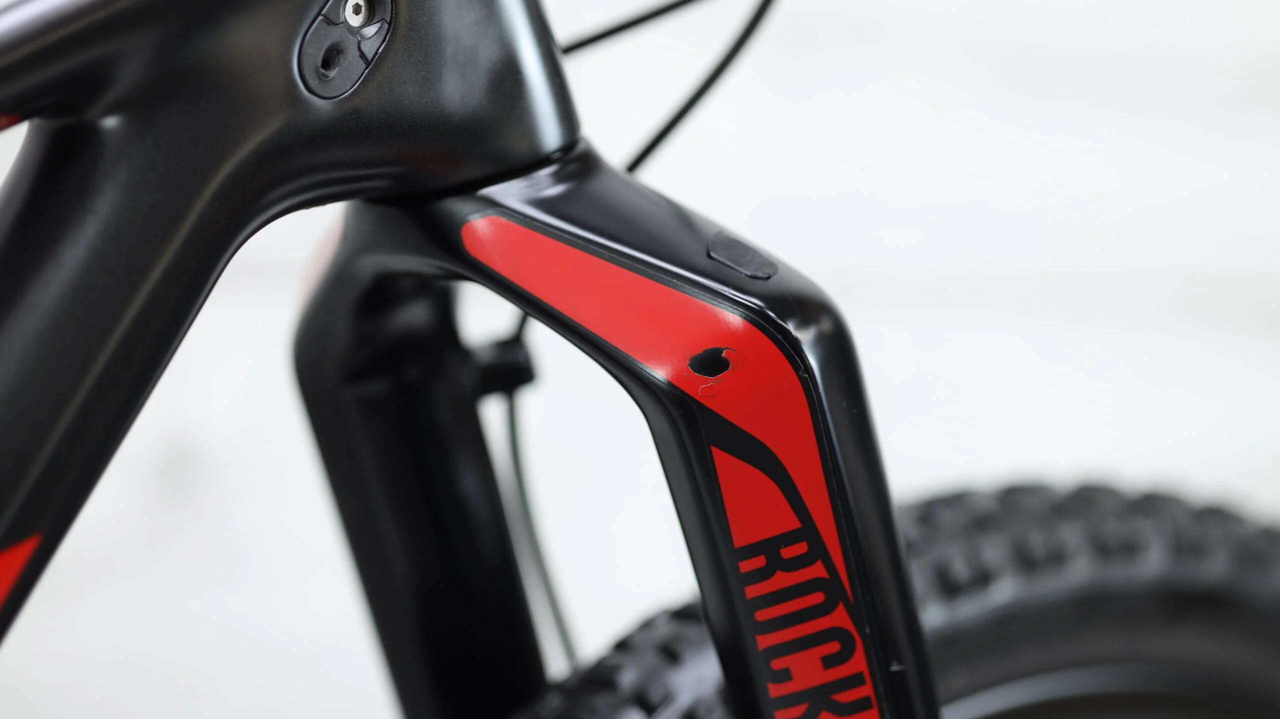 2016 Trek Procaliber 9.9 SL Mountain Bike - Medium - Image 12