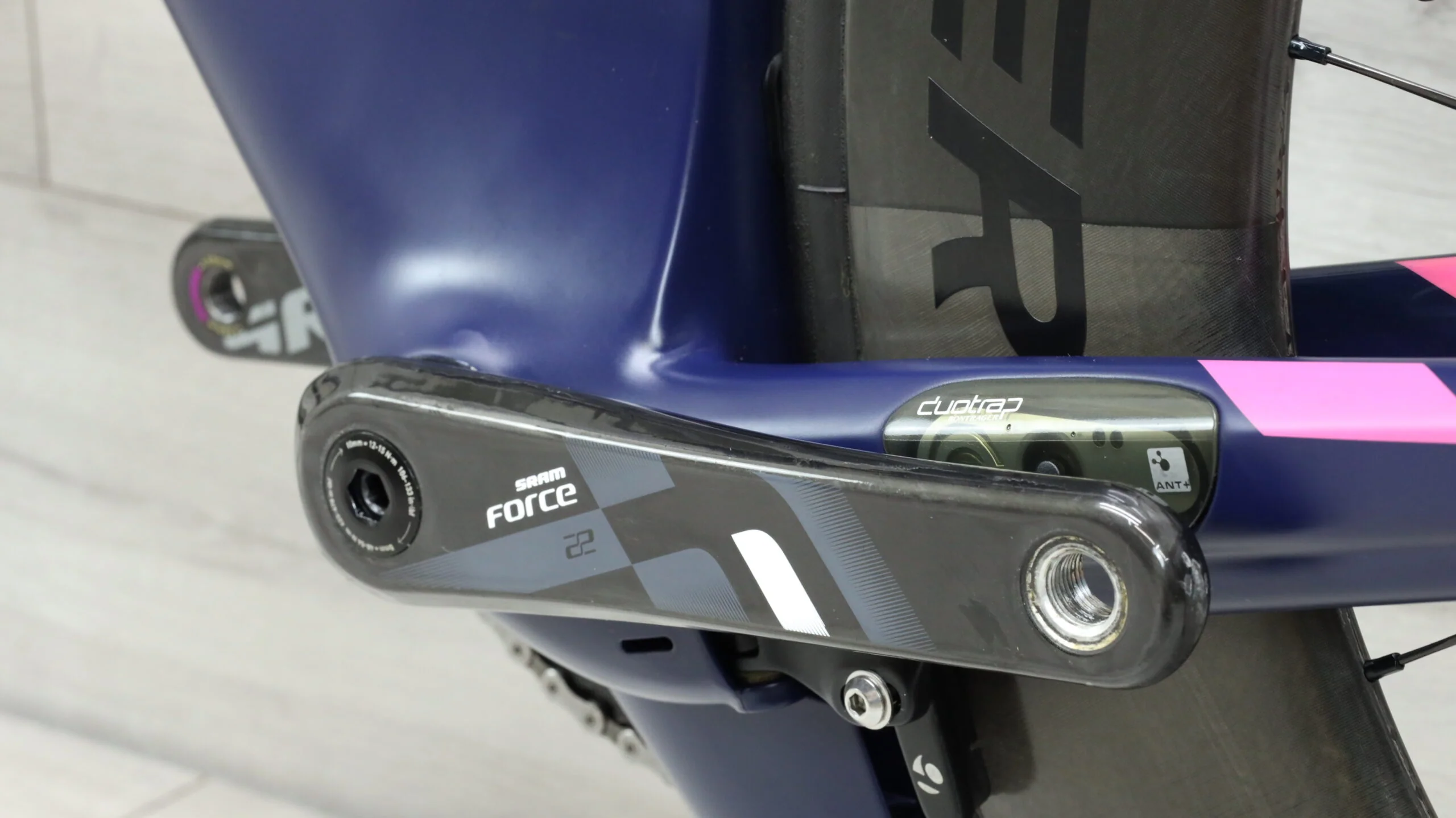 2016 Trek Speed Concept 9.5  Triathlon Bike - Small - Image 6