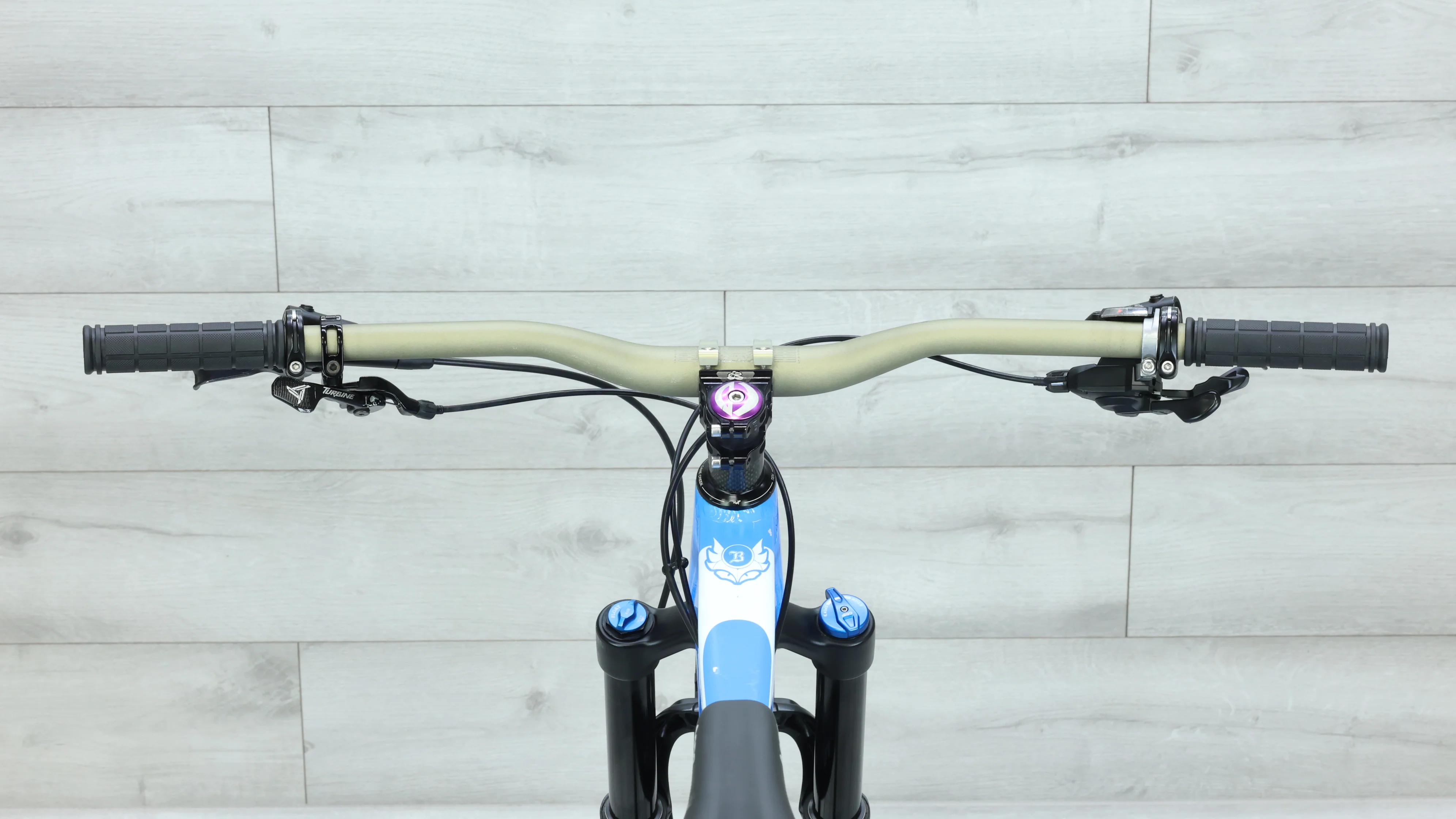 2017 Banshee Rune SLX Mountain Bike - Large - Image 13