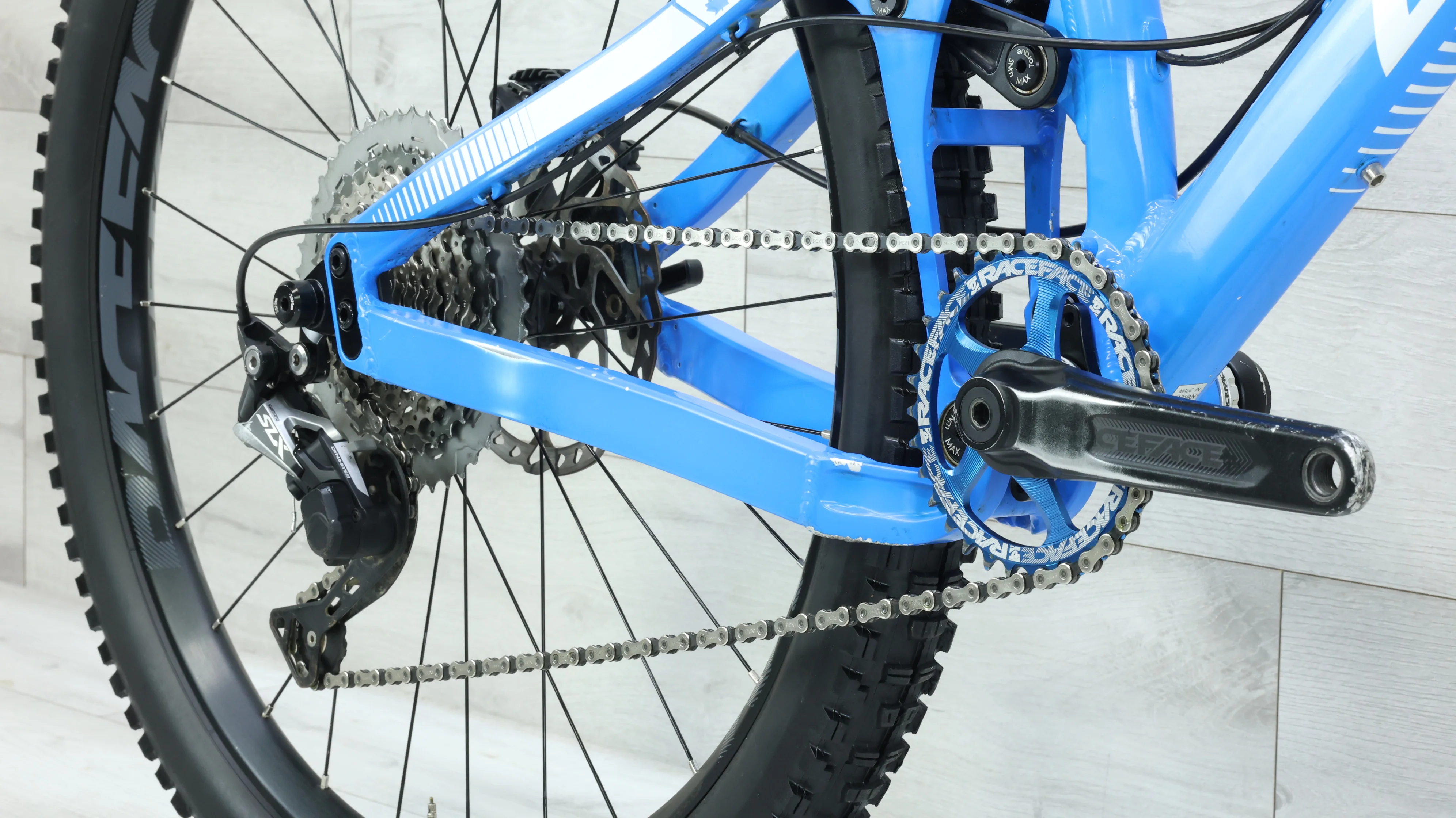 2017 Banshee Rune SLX Mountain Bike - Large - Image 6