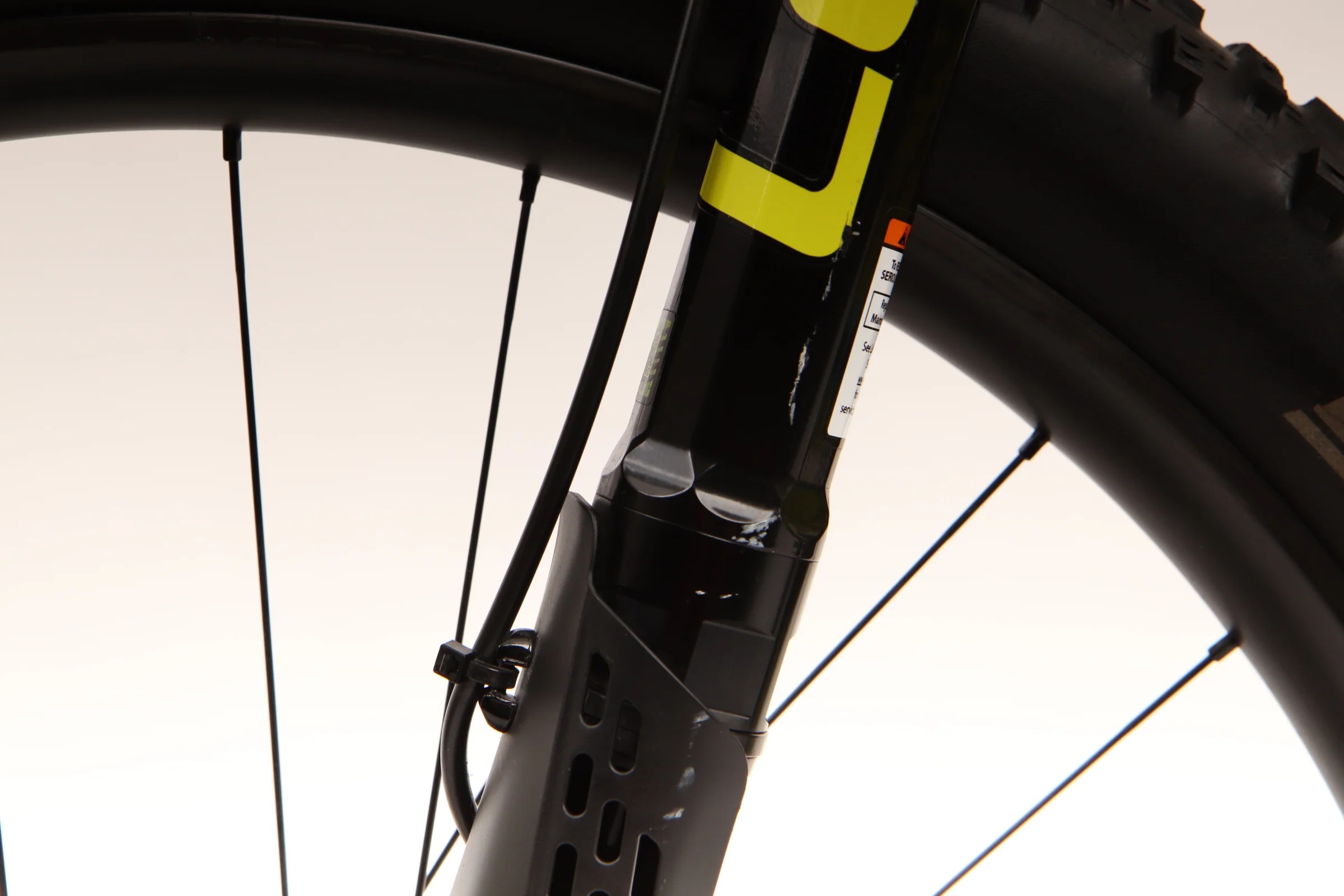 2017 CANNONDALE BAD HABIT CARBON 1  Mountain Bike - Medium - Image 13