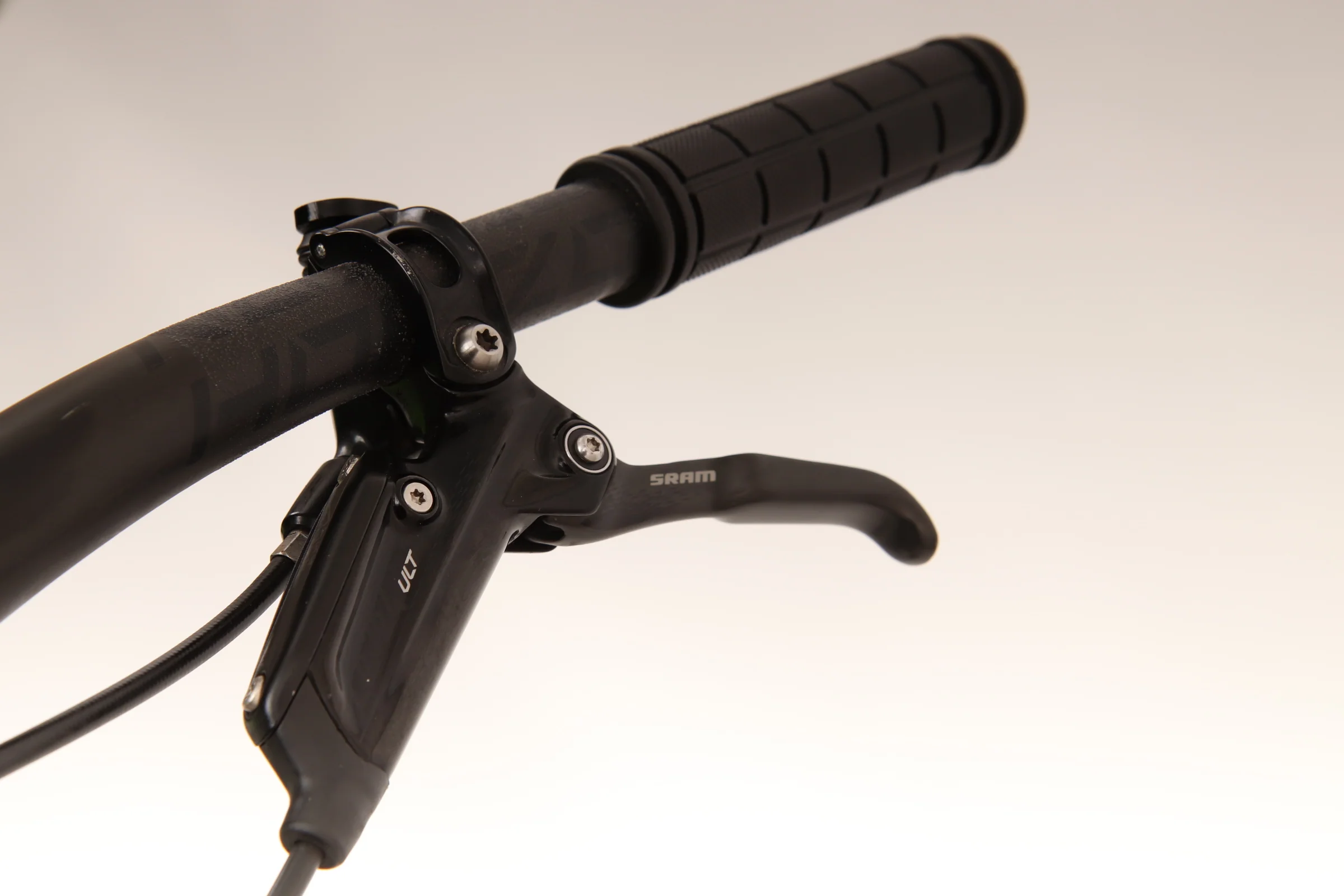 2017 CANNONDALE F-SI CARBON TEAM Mountain Bike - Medium - Image 6