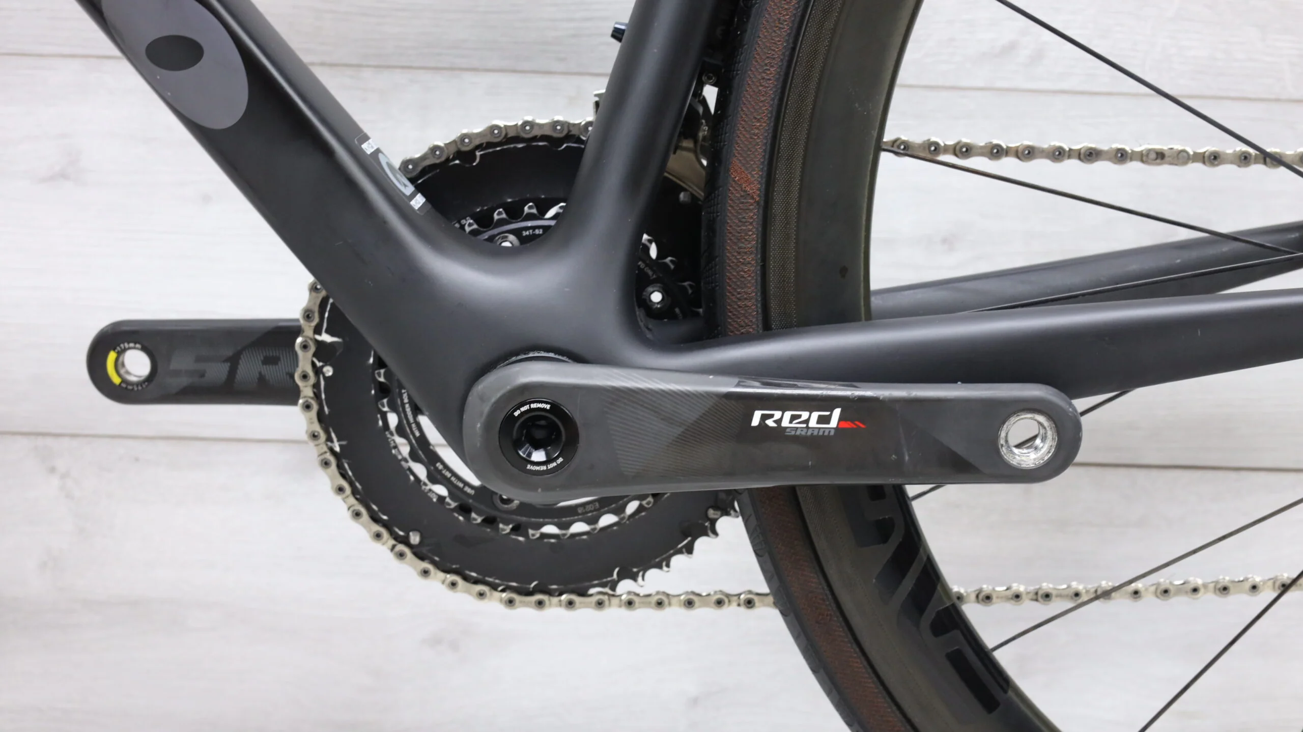 2017 Cervelo R3 Red eTap  Road Bike - 56cm - Image 6