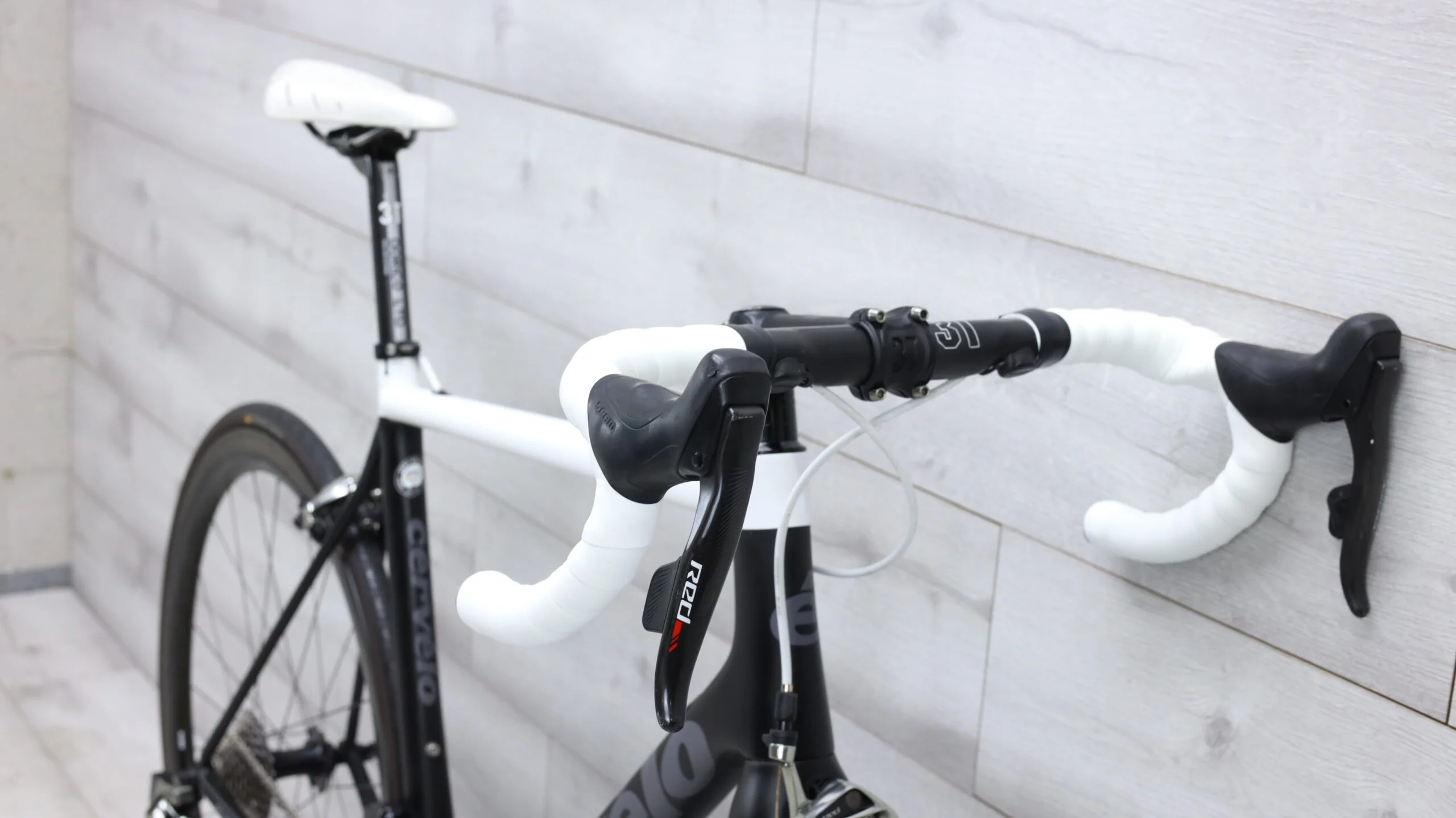 2017 Cervelo R3 Red eTap  Road Bike - 56cm - Image 7