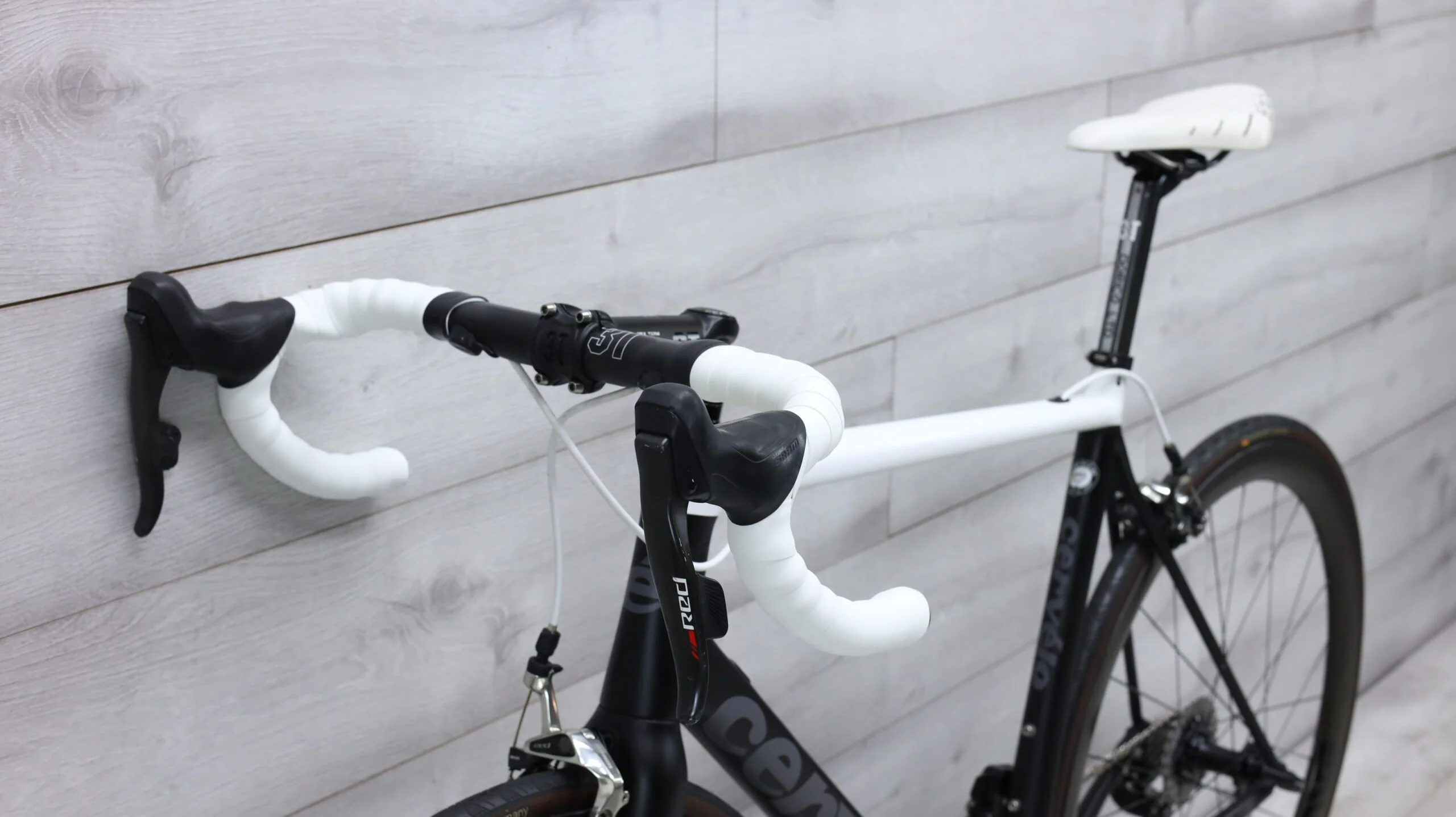 2017 Cervelo R3 Red eTap  Road Bike - 56cm - Image 8