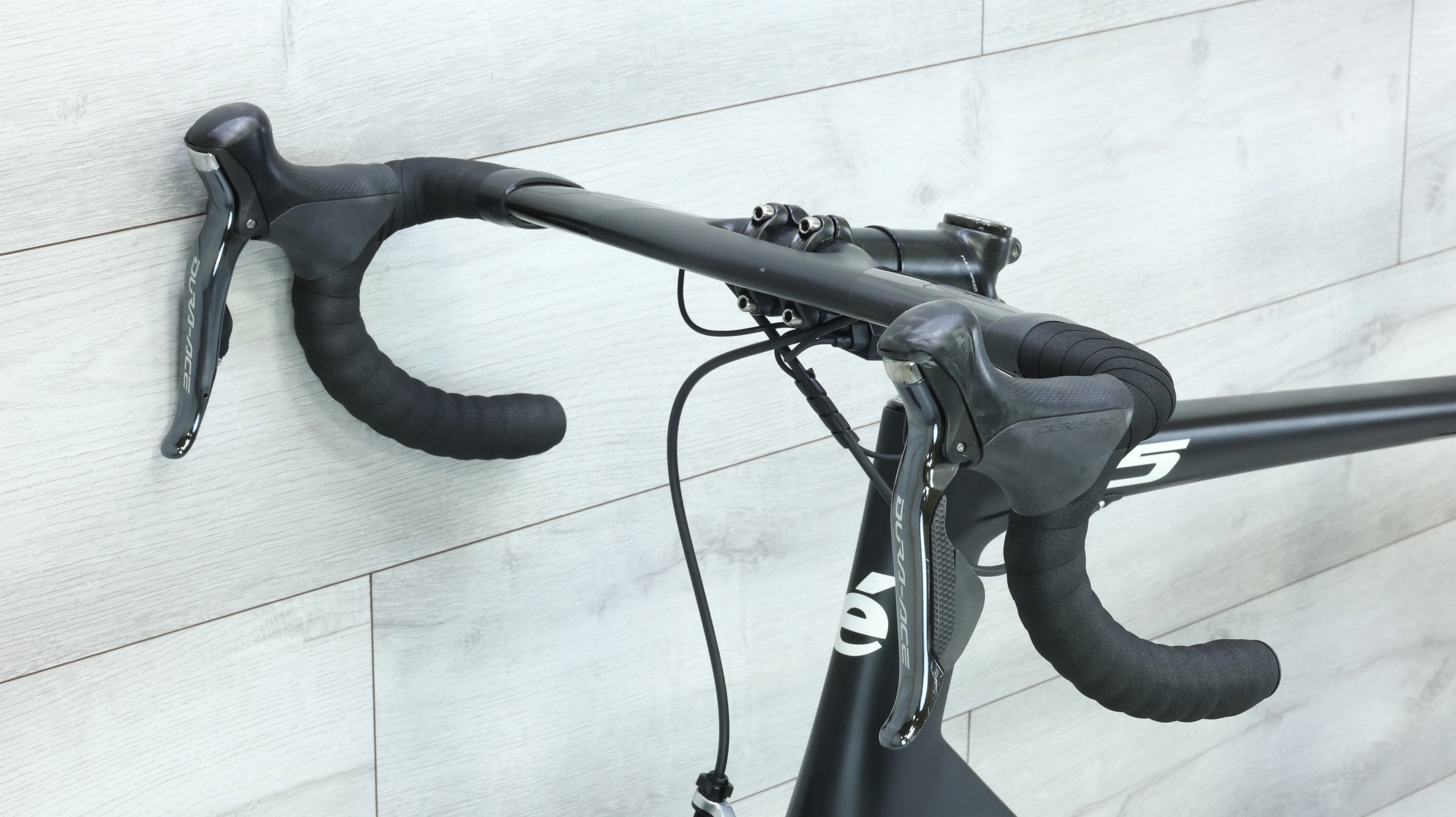 2017 Cervelo S5 Dura-Ace Di2 Road Bike - 61cm - Image 11