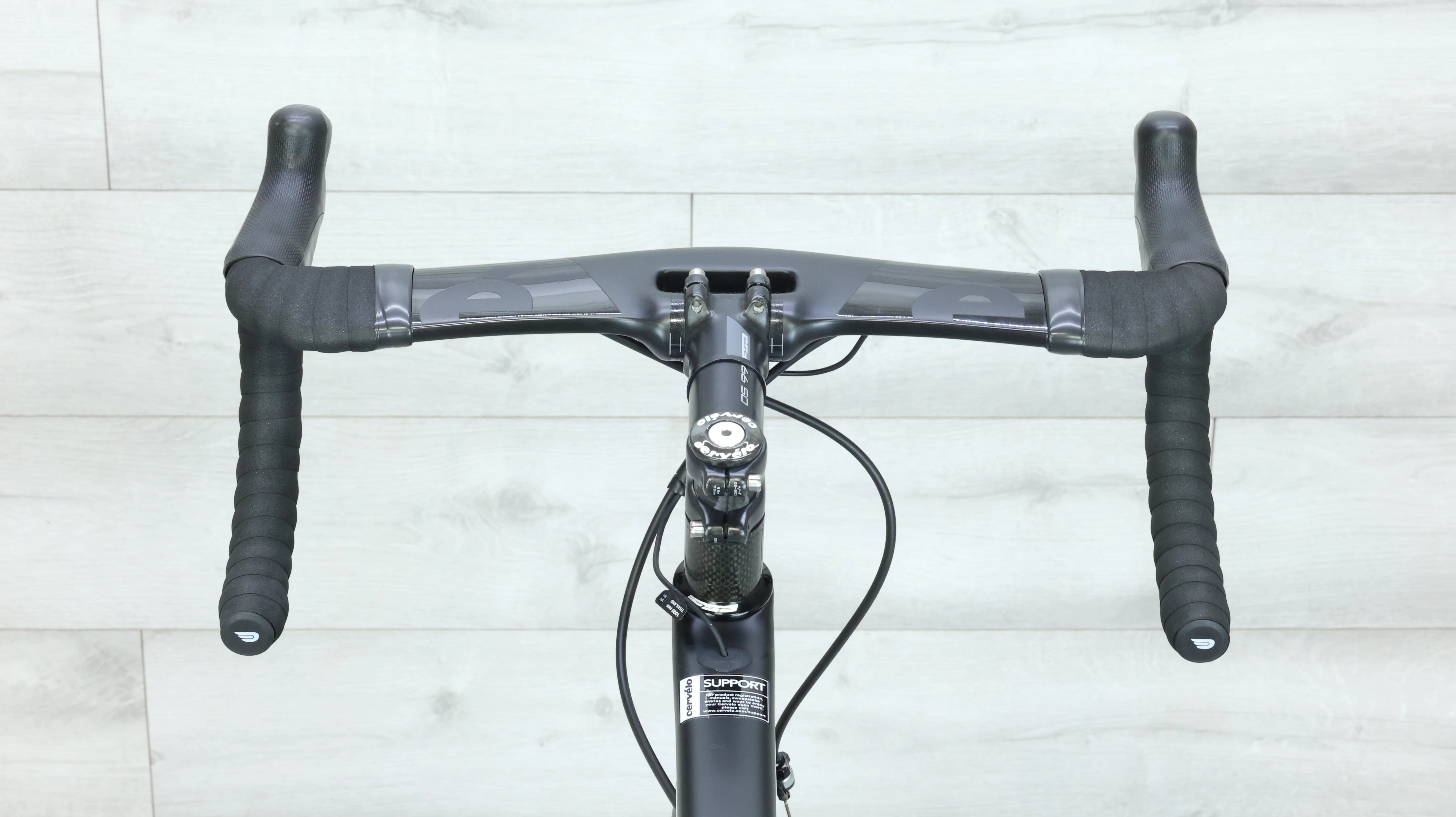 2017 Cervelo S5 Dura-Ace Di2 Road Bike - 61cm - Image 13