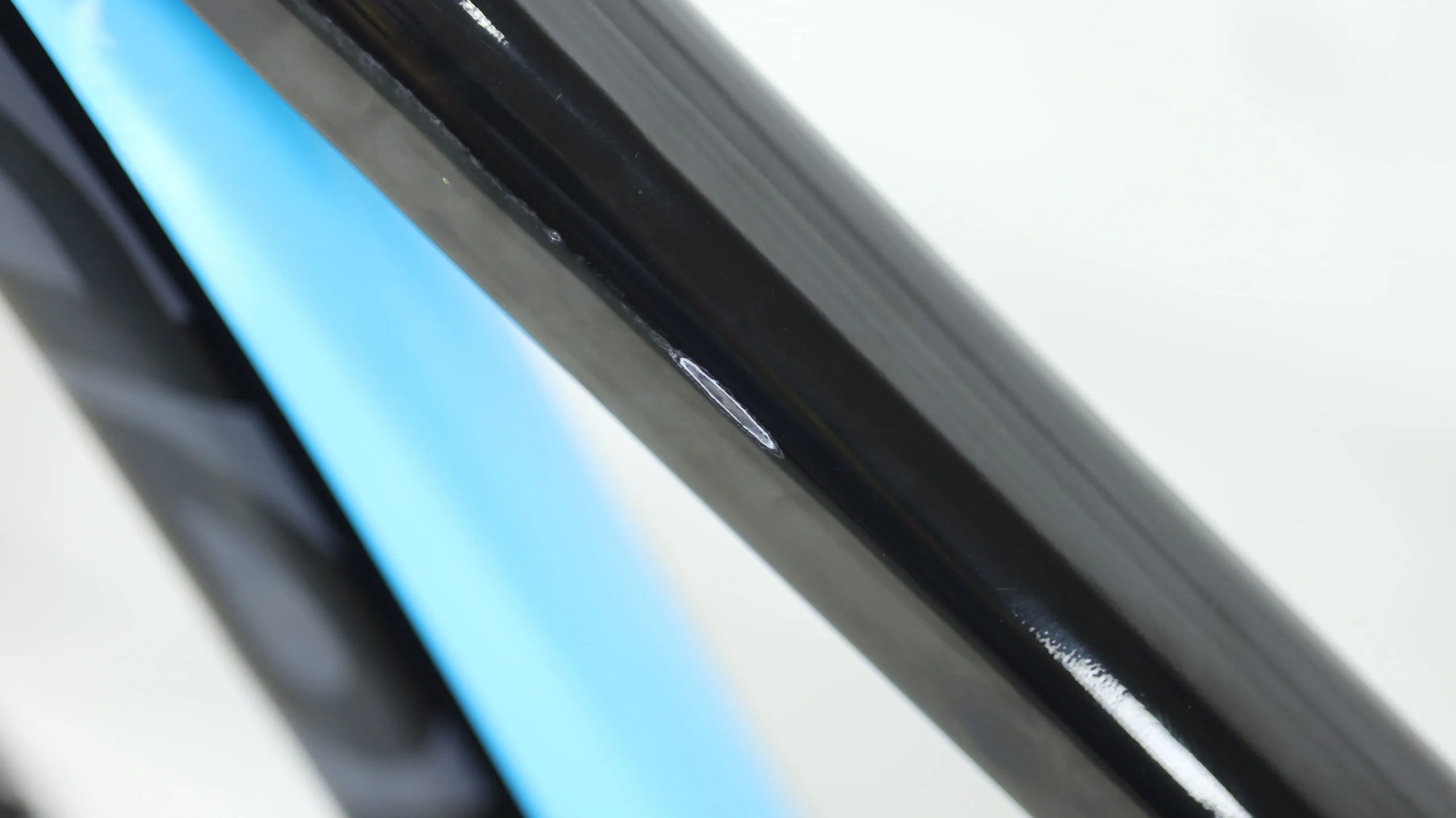2017 Devinci Django Carbon X01  Mountain Bike - Medium - Image 13