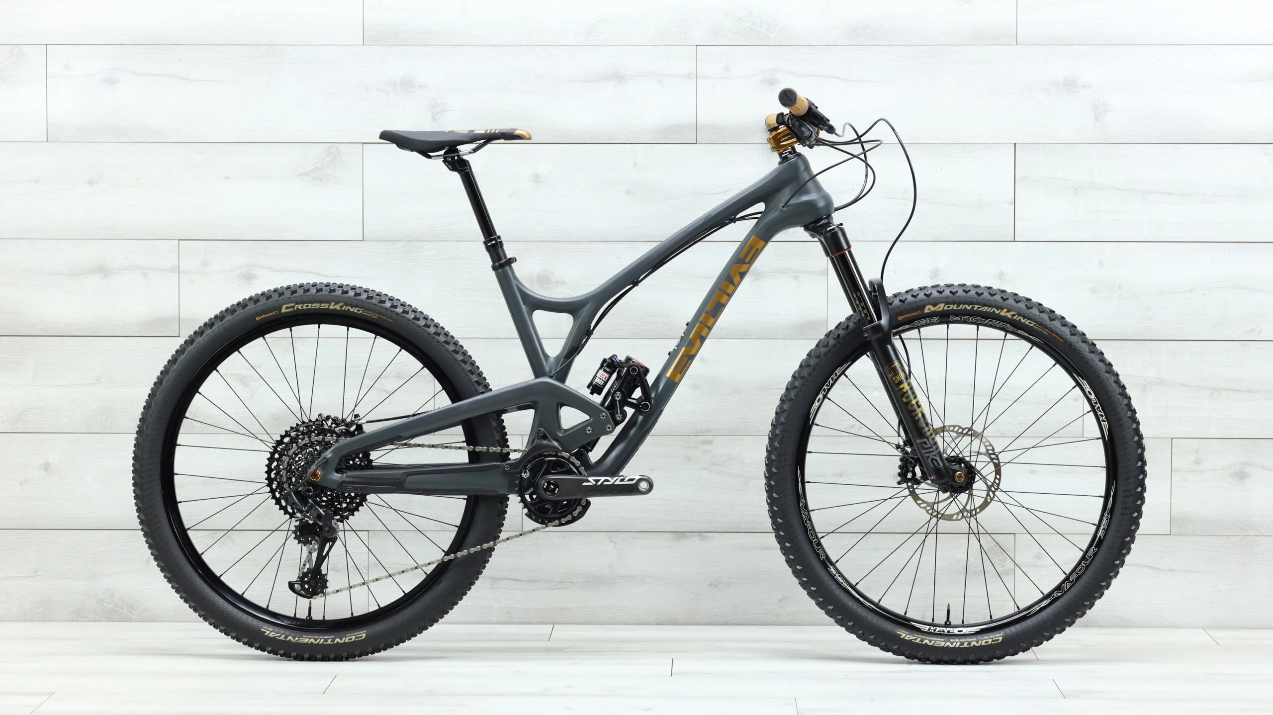 2017 Evil Calling Mountain Bike - Medium