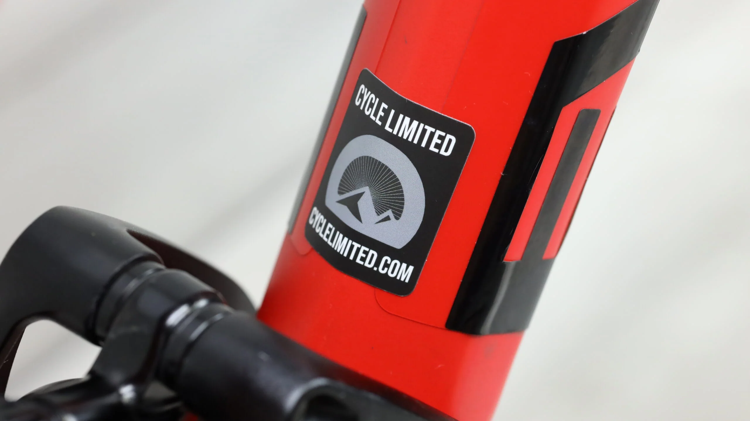 2017 Evil Insurgent  Mountain Bike - Medium - Image 3