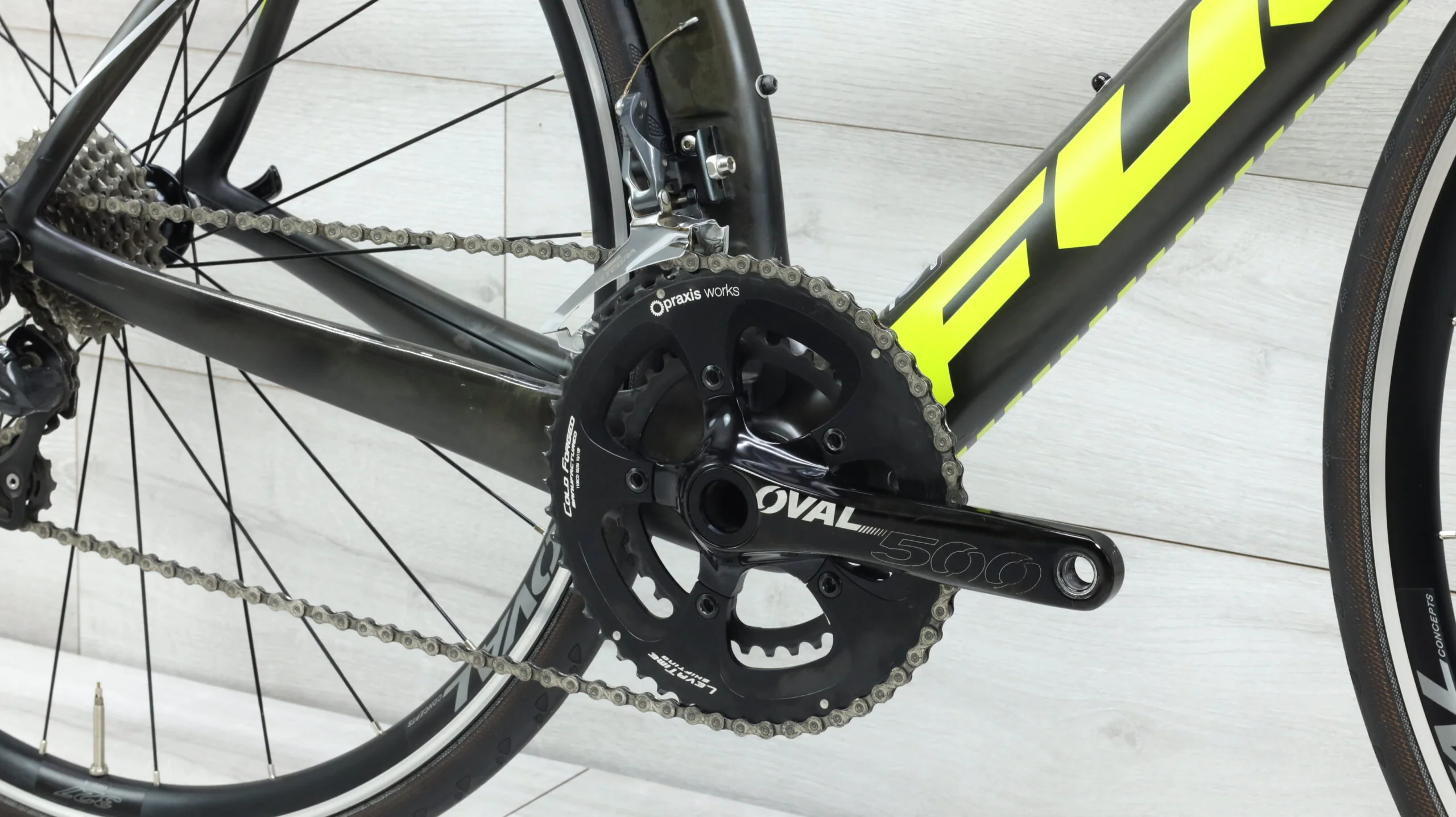 2017 Fuji Transonic 2.5 Road Bike - 56cm - Image 5