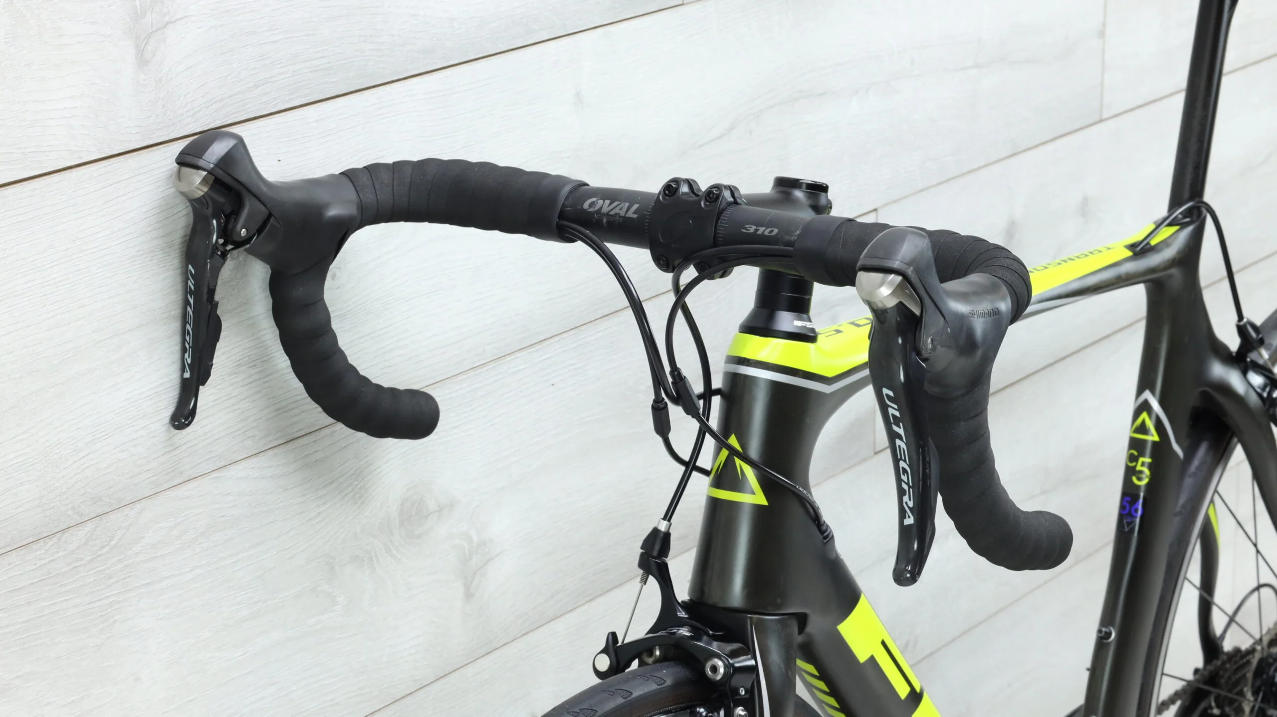 2017 Fuji Transonic 2.5 Road Bike - 56cm - Image 8
