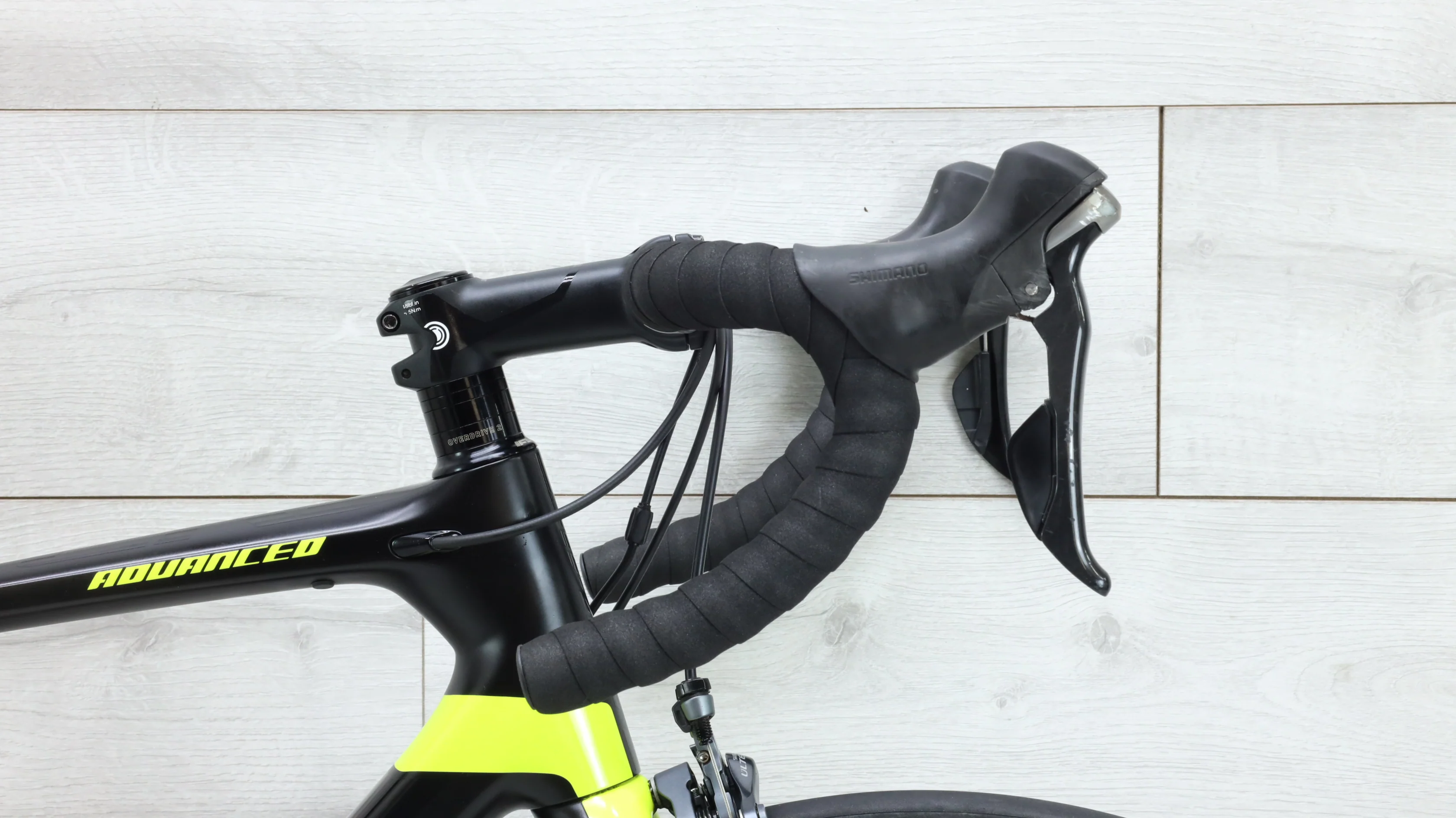 Giant TCR Advanced Pro 1 Road Bike - 2017, Medium - Image 9
