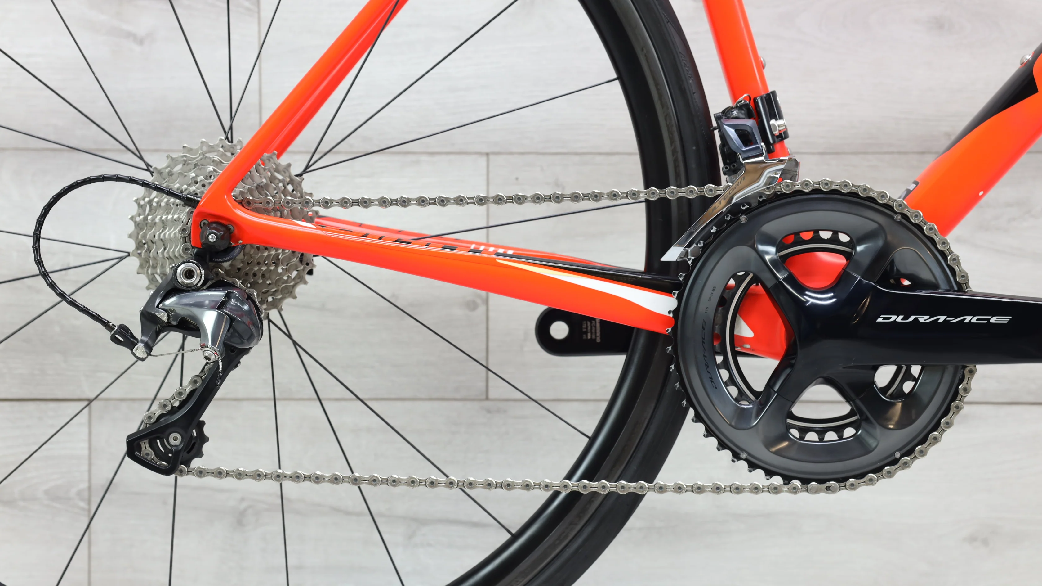 Giant TCR Advanced SL 2-KOM Road Bike - 2017, Medium - Image 4