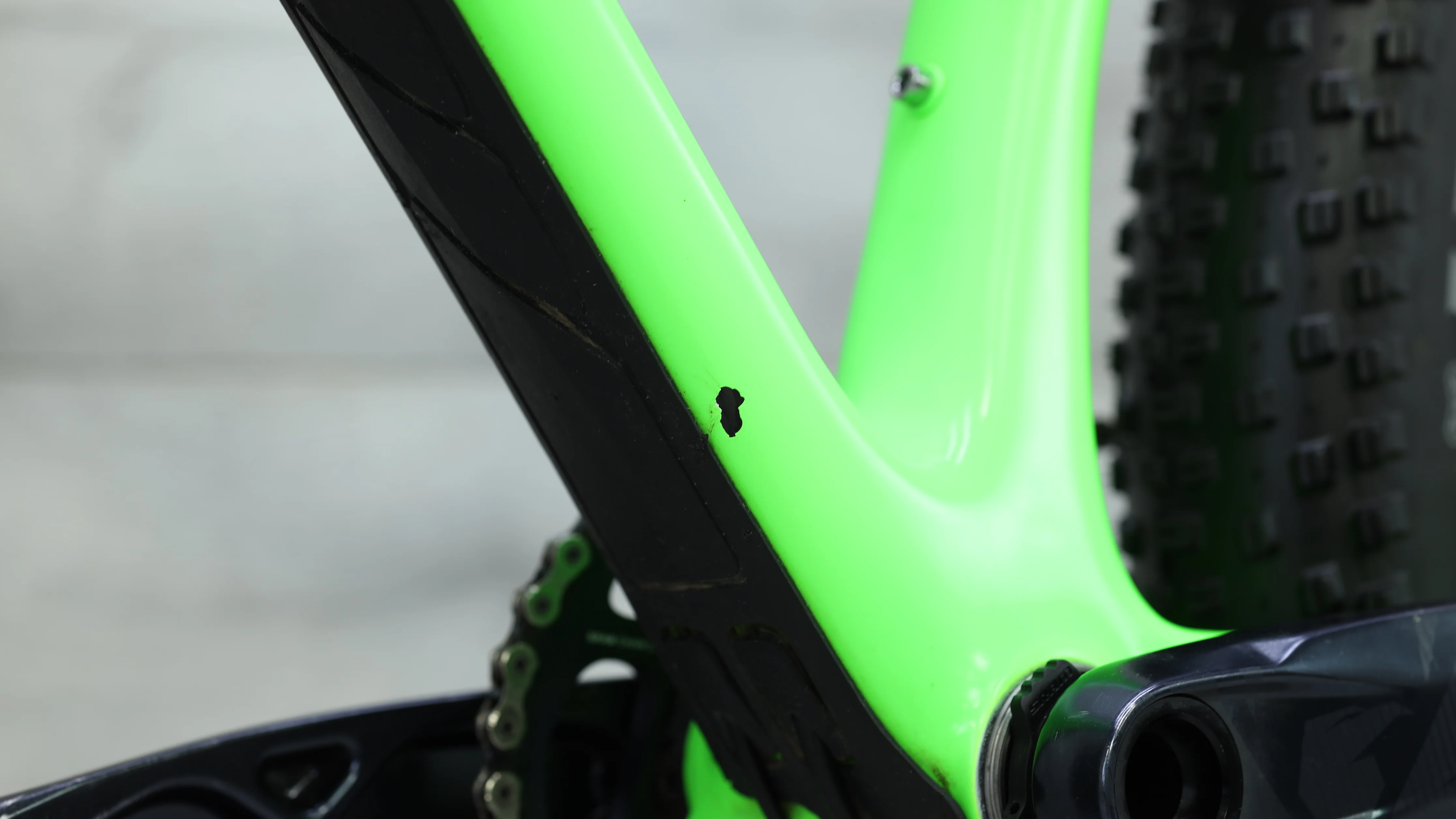 2017 Giant XTC Advanced 27.5+ 2 Mountain Bike - Medium - Image 13