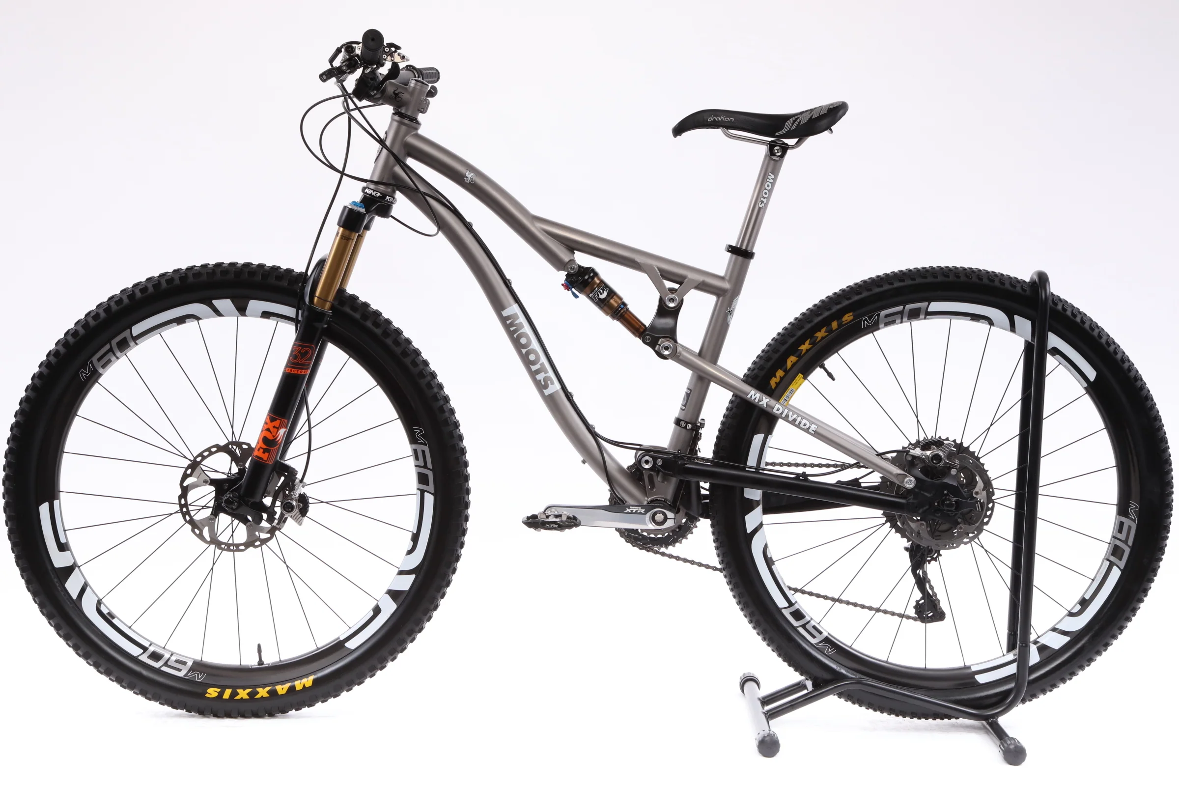 2017 MOOTS MX DIVIDE 29 Mountain Bike - Medium - Image 2