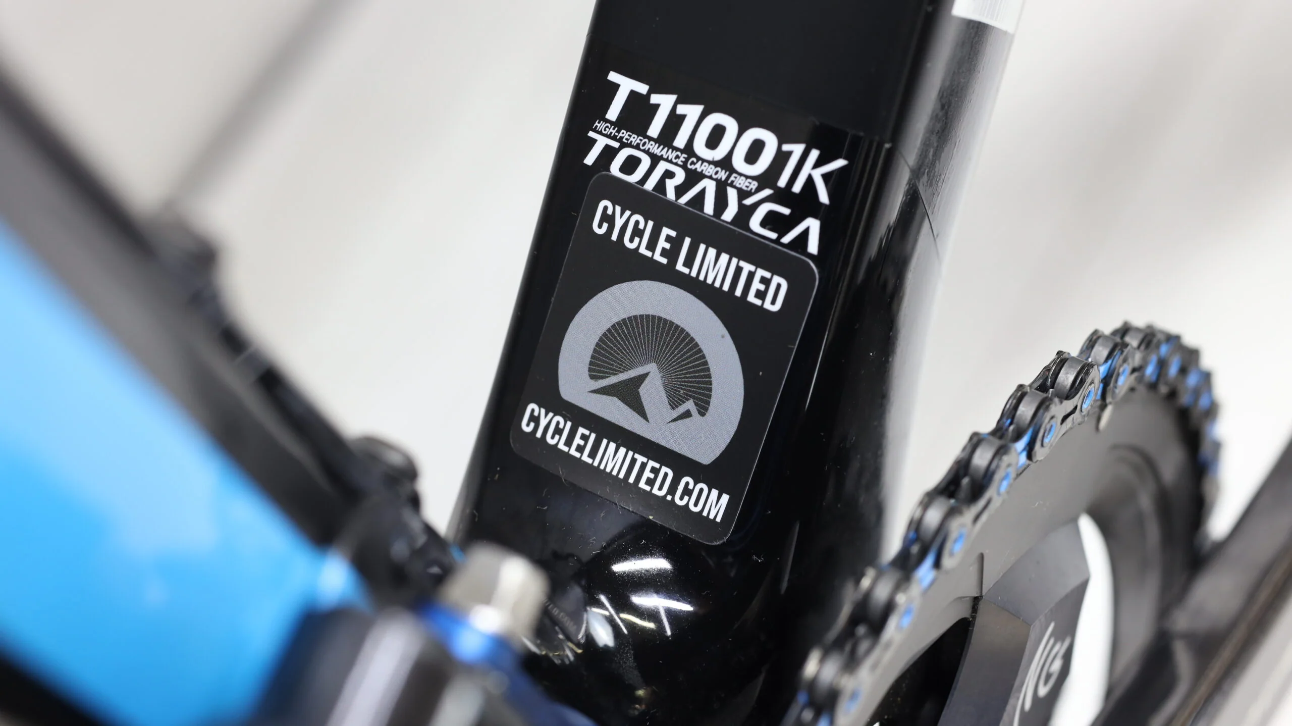 2017 Pinarello Dogma F8  Road Bike - 51.5cm - Image 3