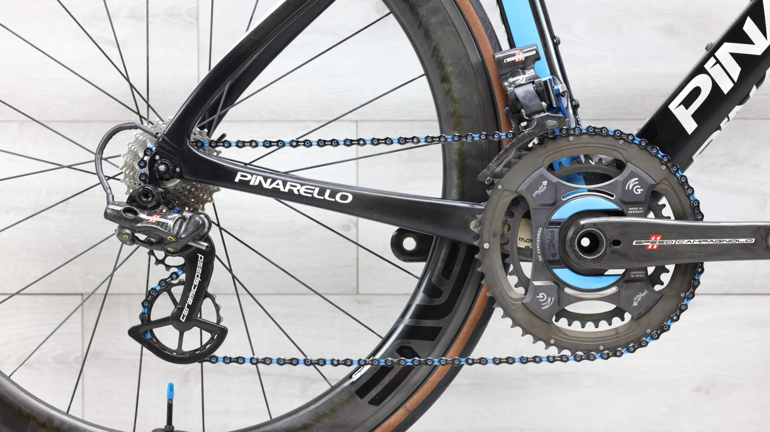 2017 Pinarello Dogma F8  Road Bike - 51.5cm - Image 4