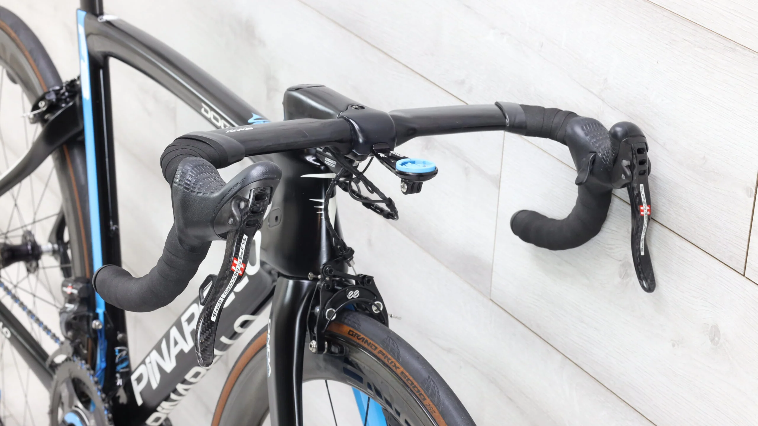 2017 Pinarello Dogma F8  Road Bike - 51.5cm - Image 8