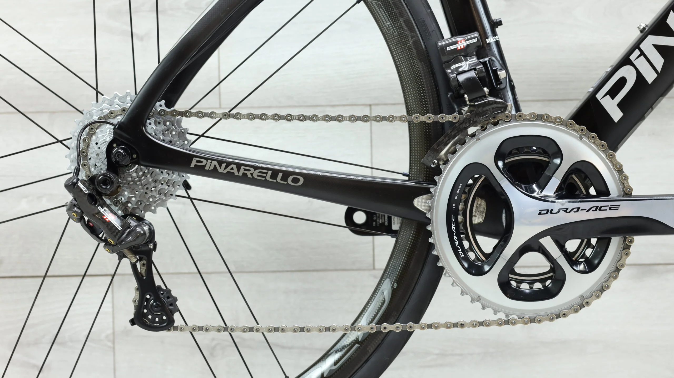 2017 Pinarello Dogma F8 Road Bike - 54cm - Image 4
