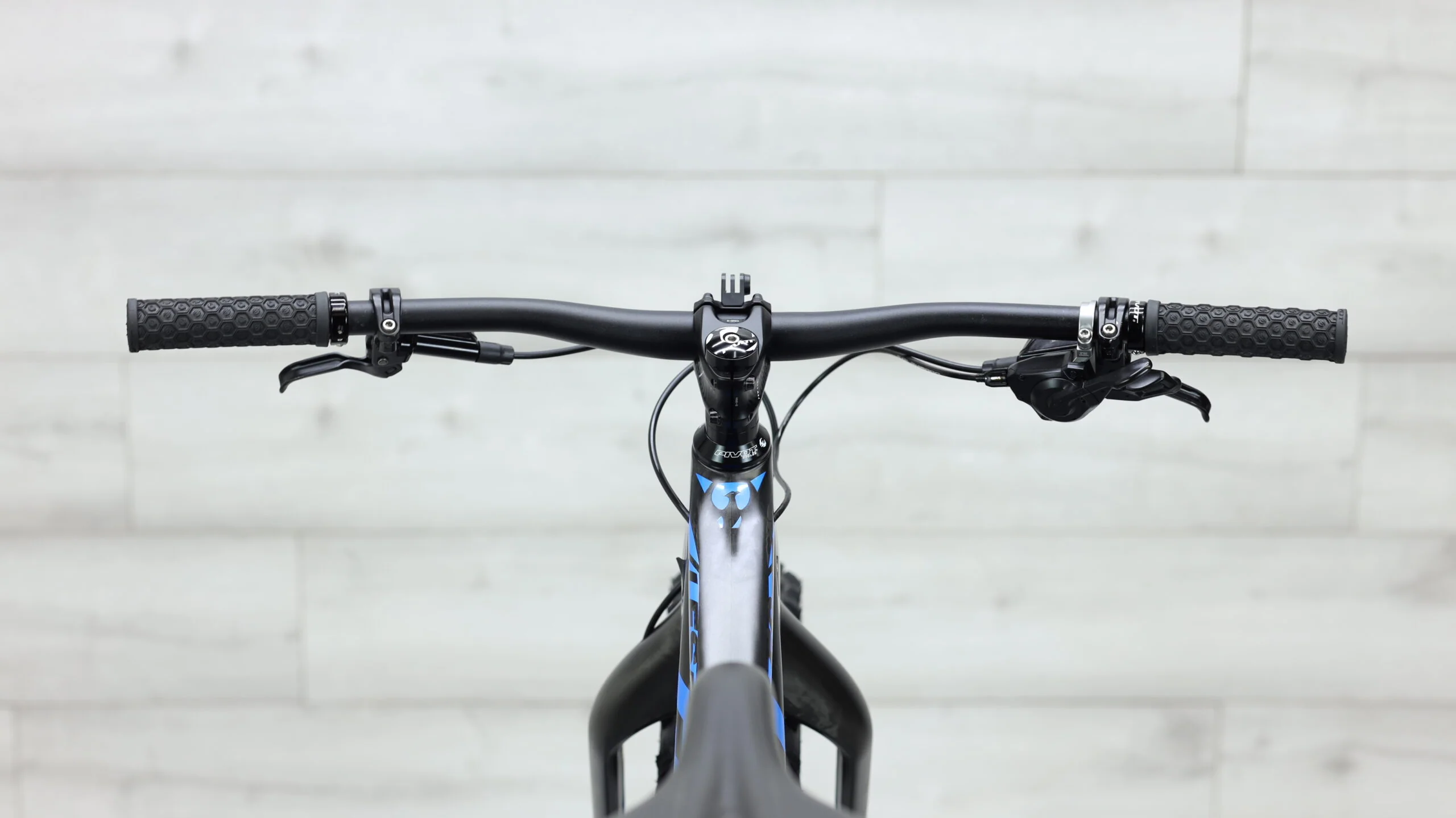 2017 Pivot LES Fat Fat Bike - Medium - Image 7