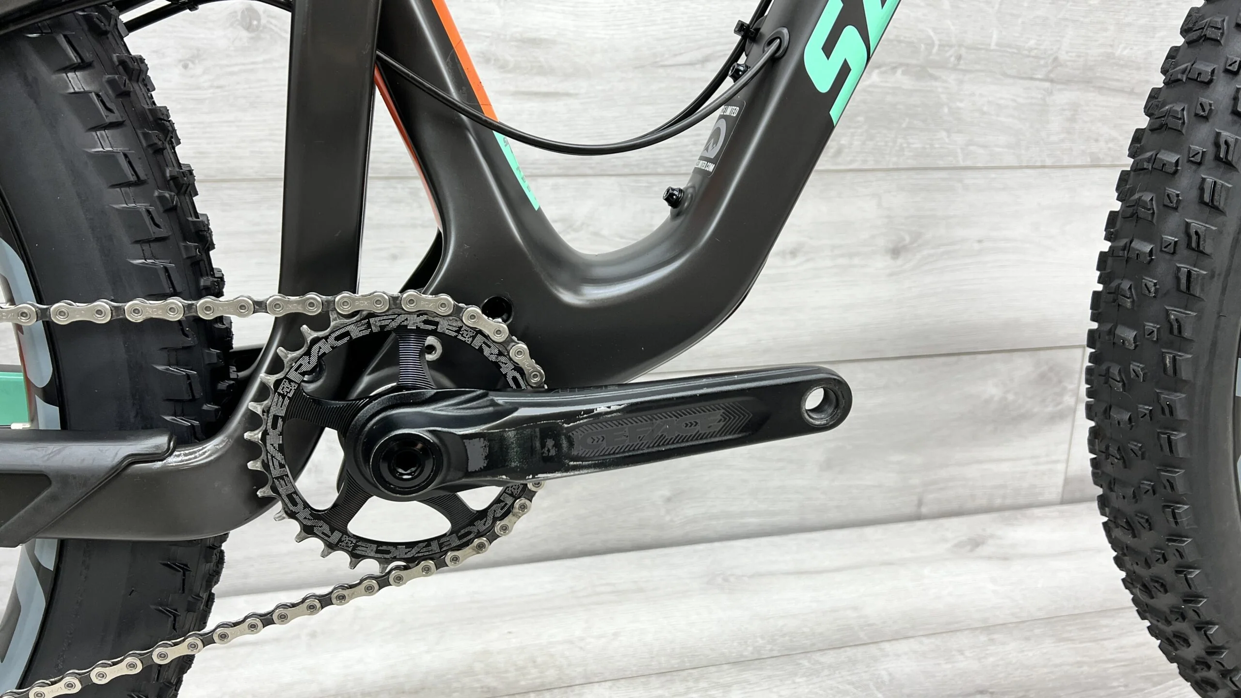 2017 Santa Cruz Hightower C S+  Mountain Bike - Medium - Image 4
