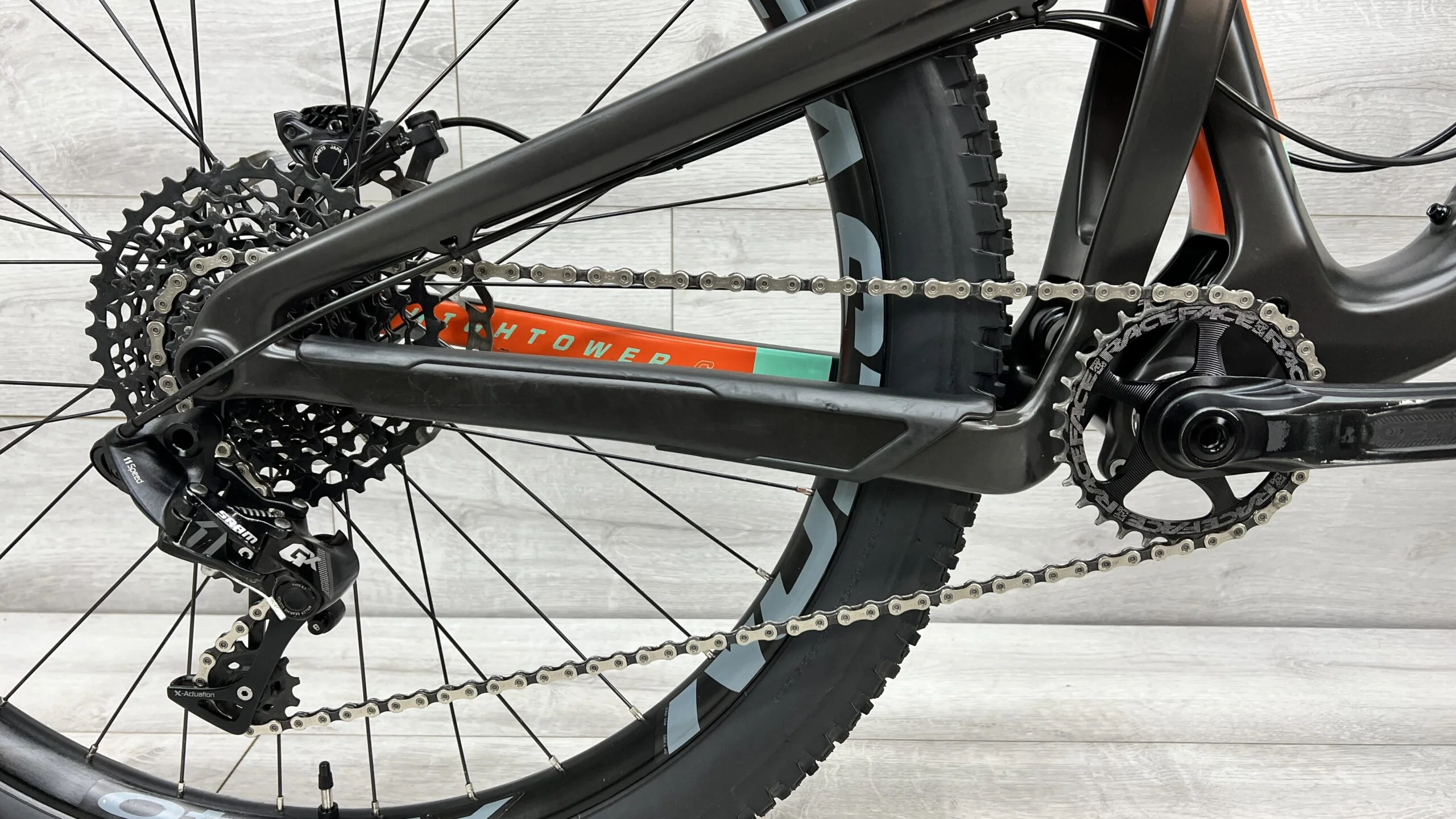 2017 Santa Cruz Hightower C S+  Mountain Bike - Medium - Image 6