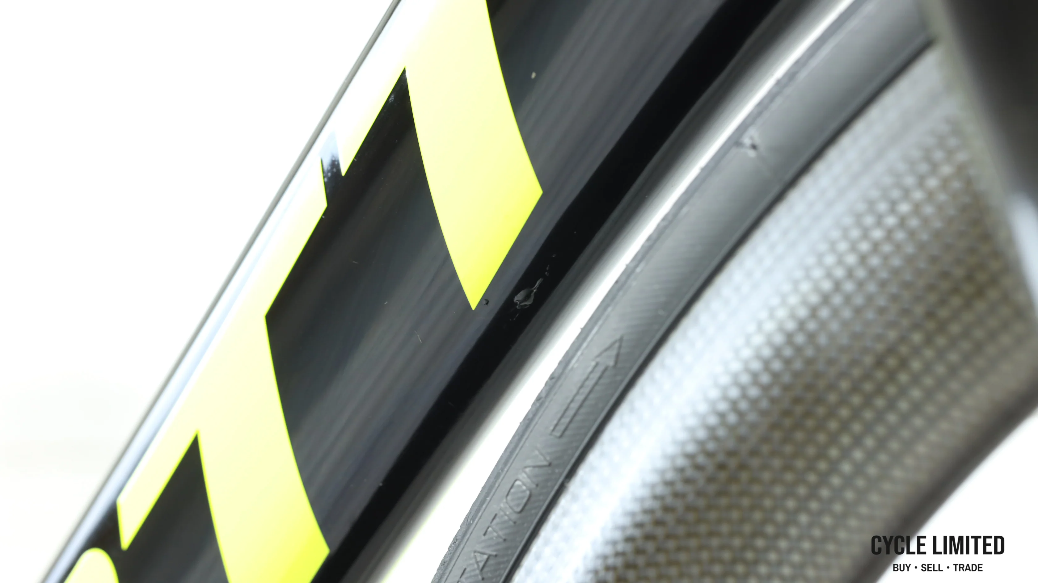 2017 Scott Foil 10 Di2 Road Bike - 52cm - Image 16