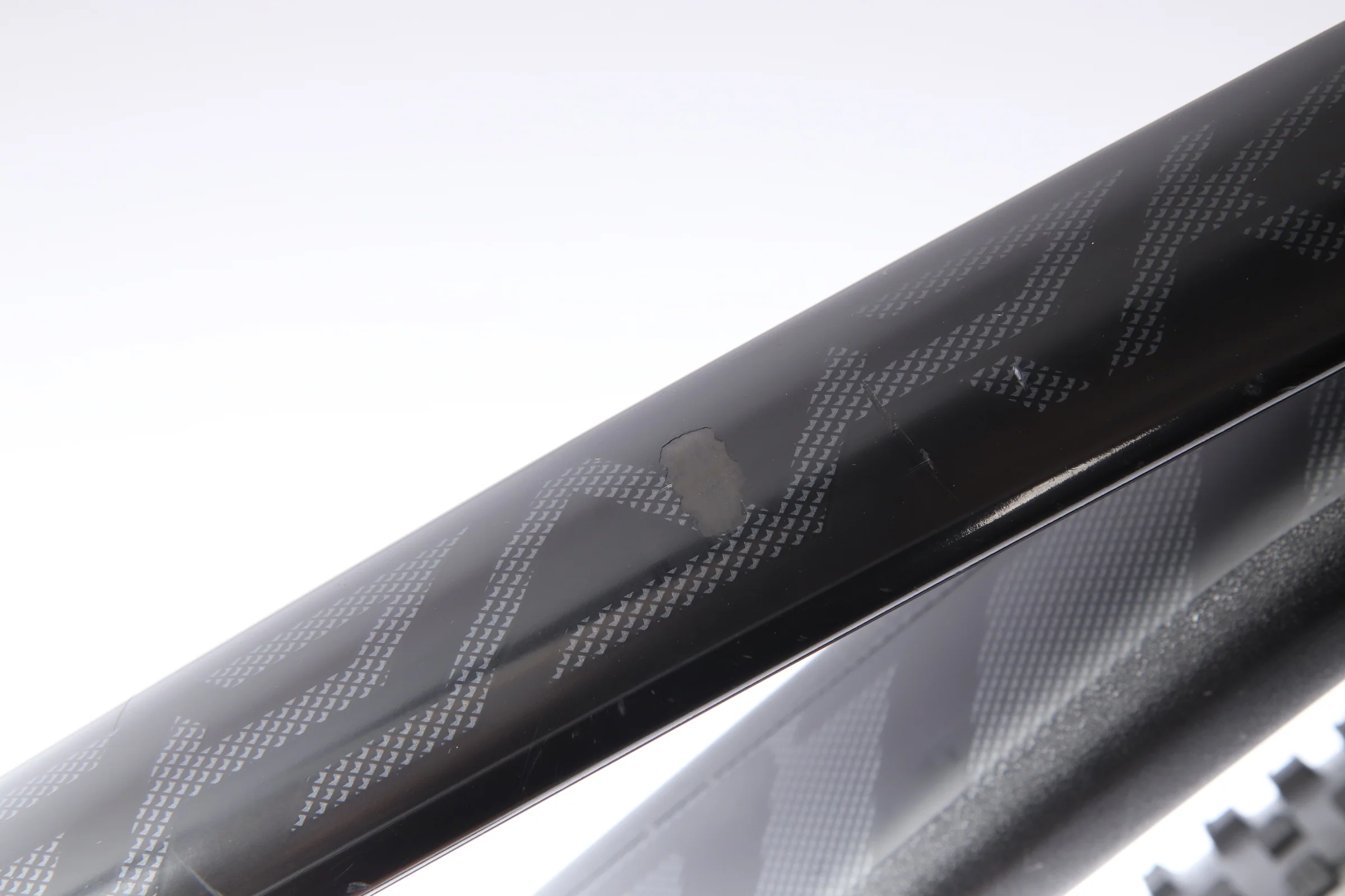 2017 Scott Spark 700 Ultimate Mountain Bike - Medium - Image 13