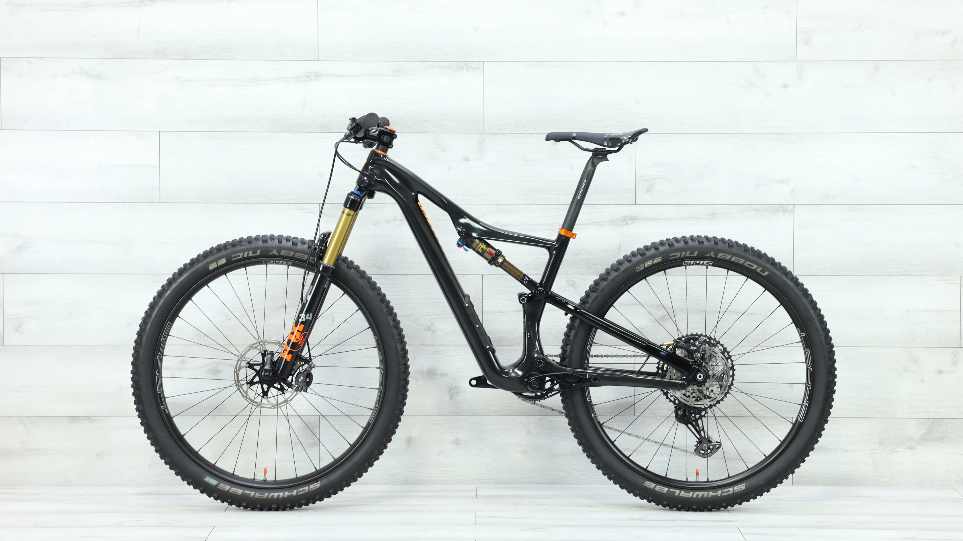 2017 Specialized Camber Pro FSR 650b Mountain Bike - Small - Image 2