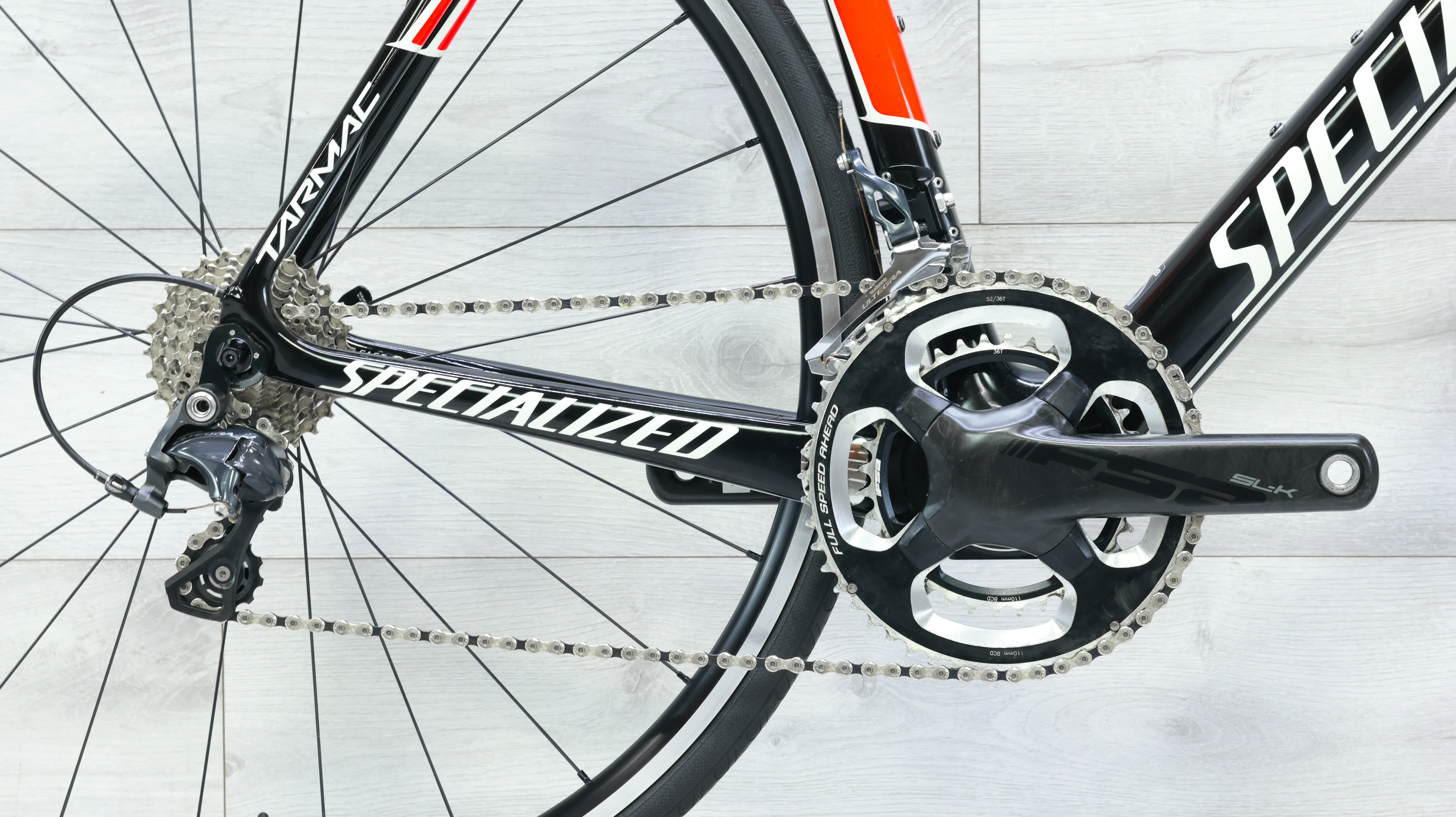 2017 Specialized Tarmac Expert Road Bike - 58cm - Image 5