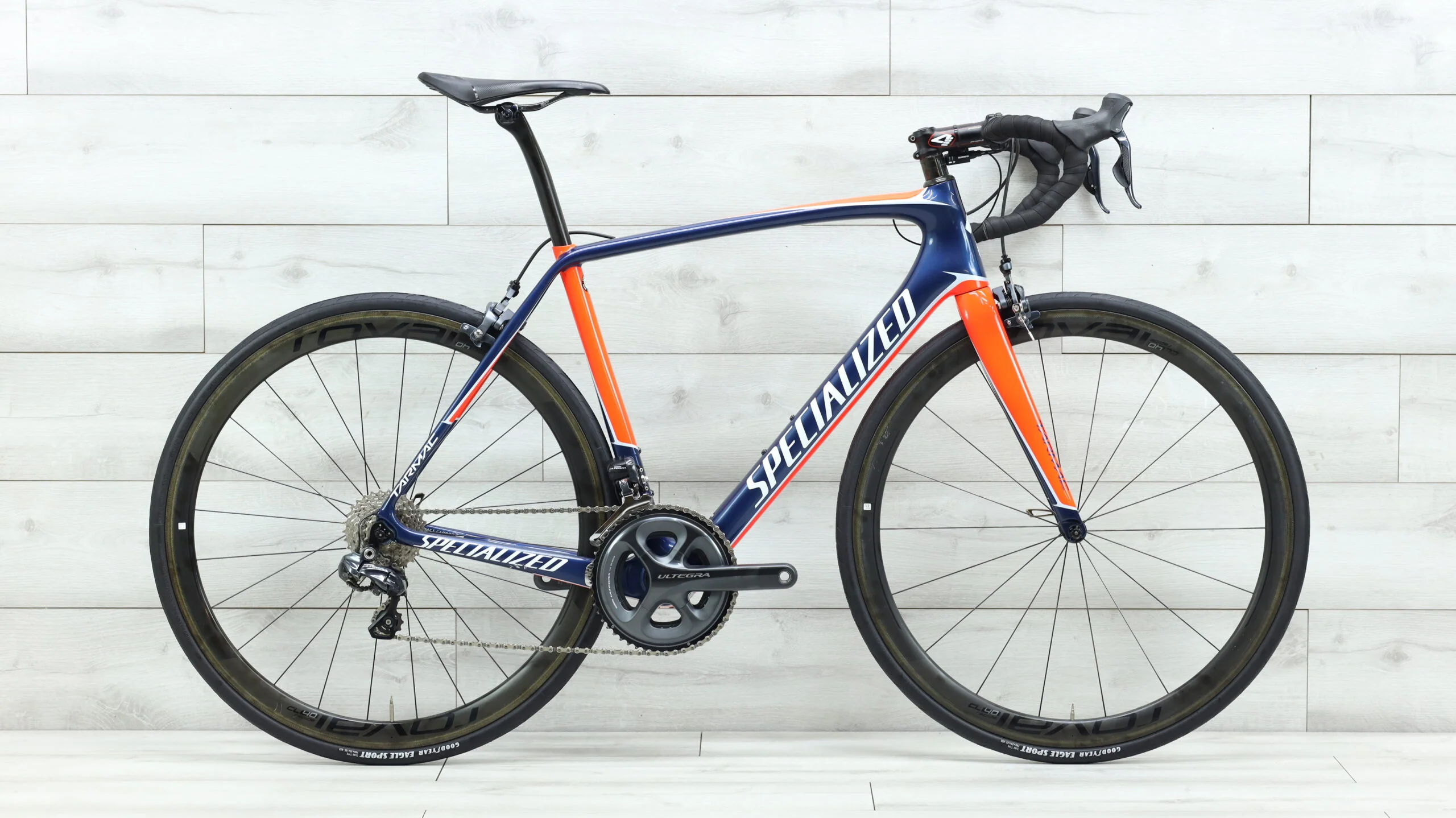 2017 Specialized Tarmac Pro Ultegra Di2 Road Bike - 56cm