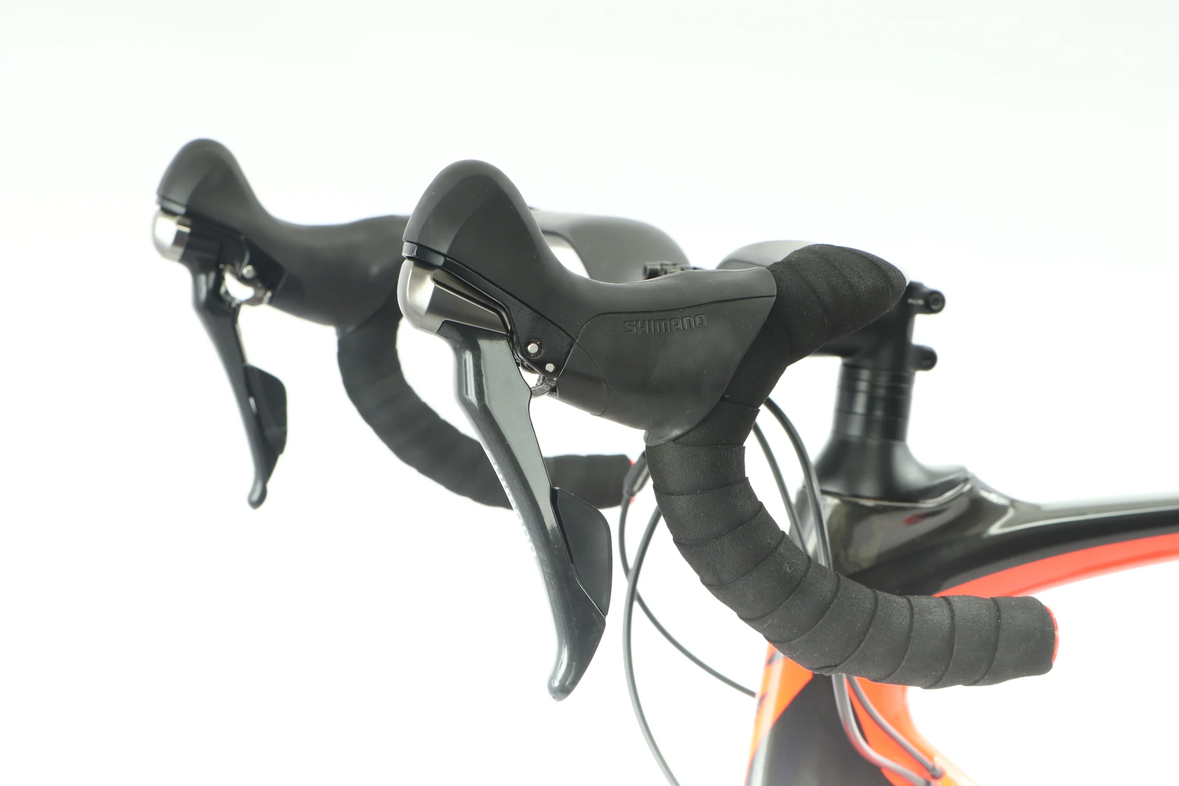 2017 Specialized Venge ViAS Expert Disc Ultegra Road Bike - 56cm - Image 8