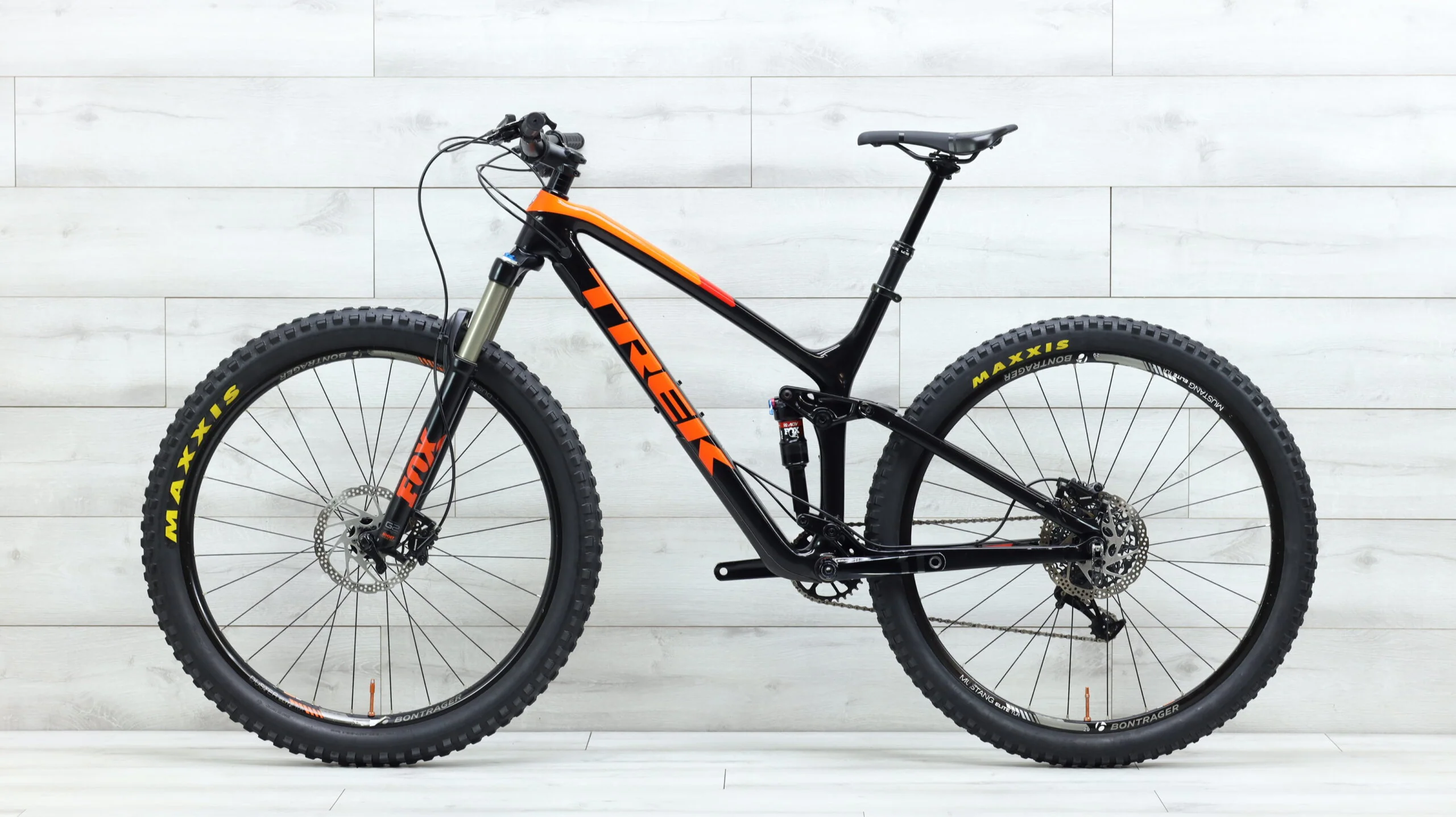 Trek Fuel EX 9.7 29 Mountain Bike - 2017, Large - Image 2
