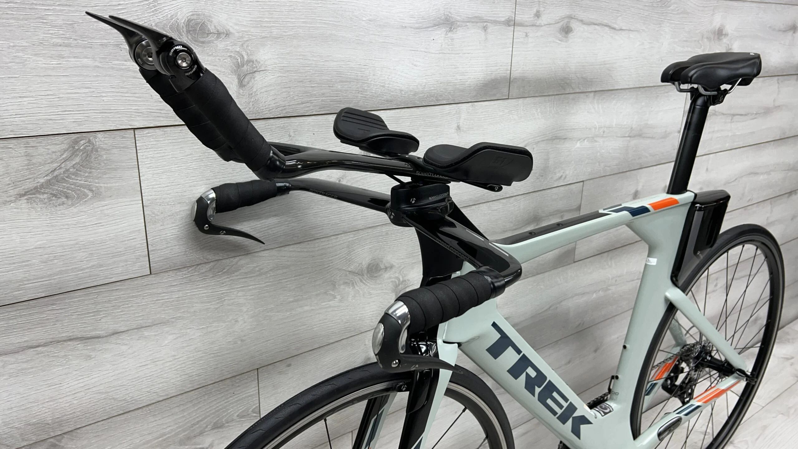 2017 Trek Speed Concept 7.5  Triathlon Bike - Large - Image 8