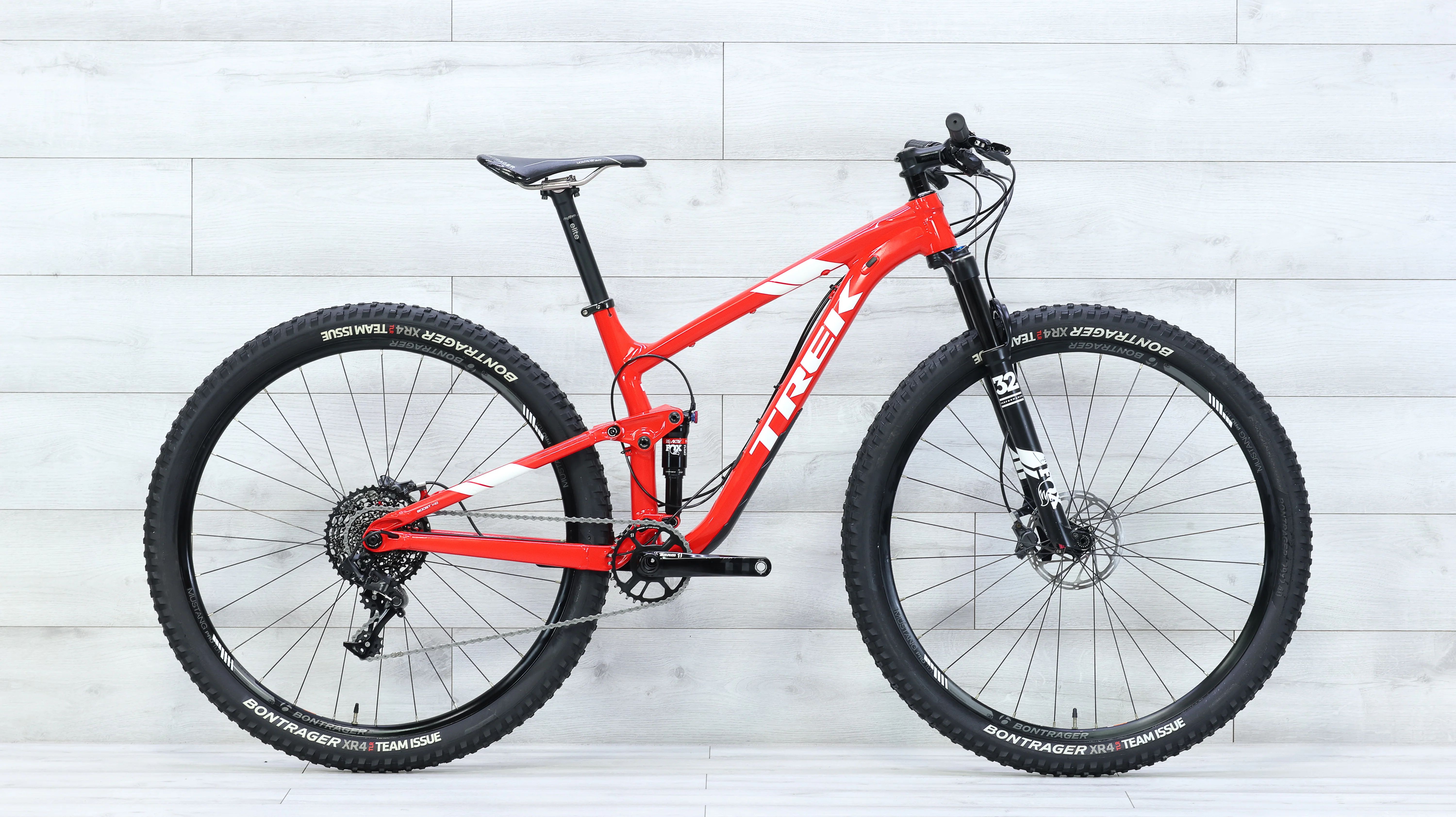 2017 Trek Top Fuel 9 Mountain Bike - Medium