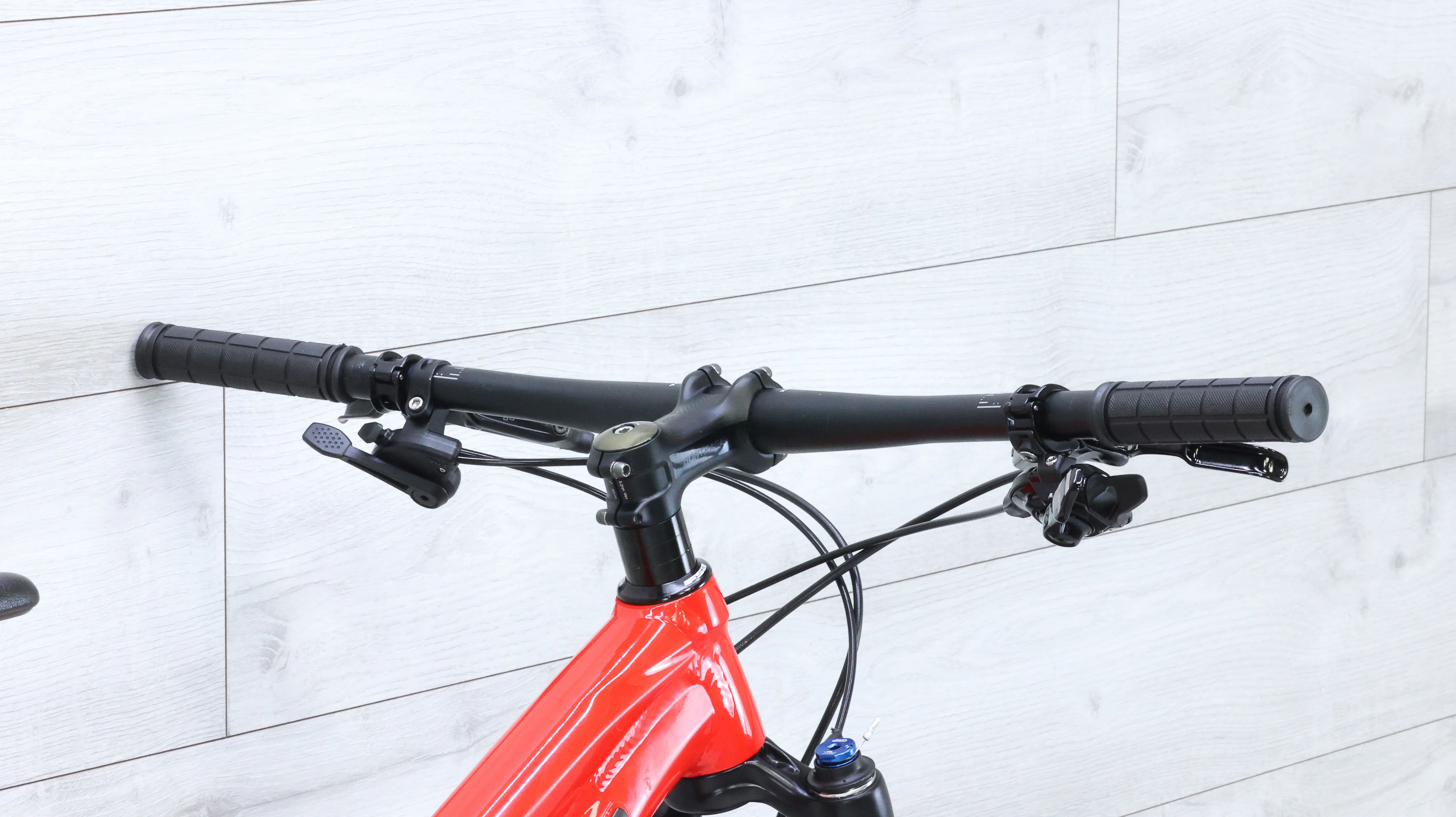2017 Trek Top Fuel 9 Mountain Bike - Medium - Image 12