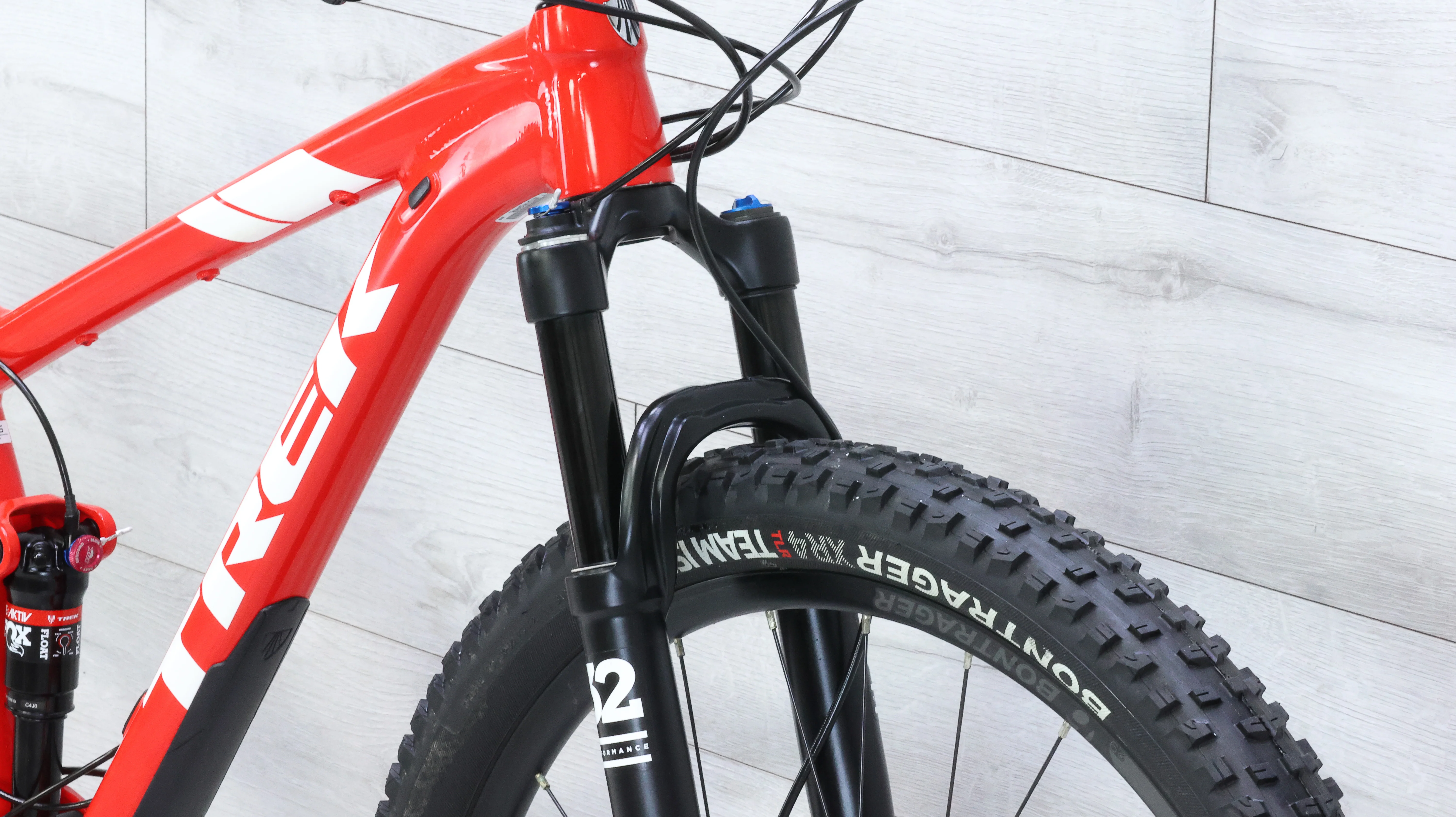 2017 Trek Top Fuel 9 Mountain Bike - Medium - Image 8