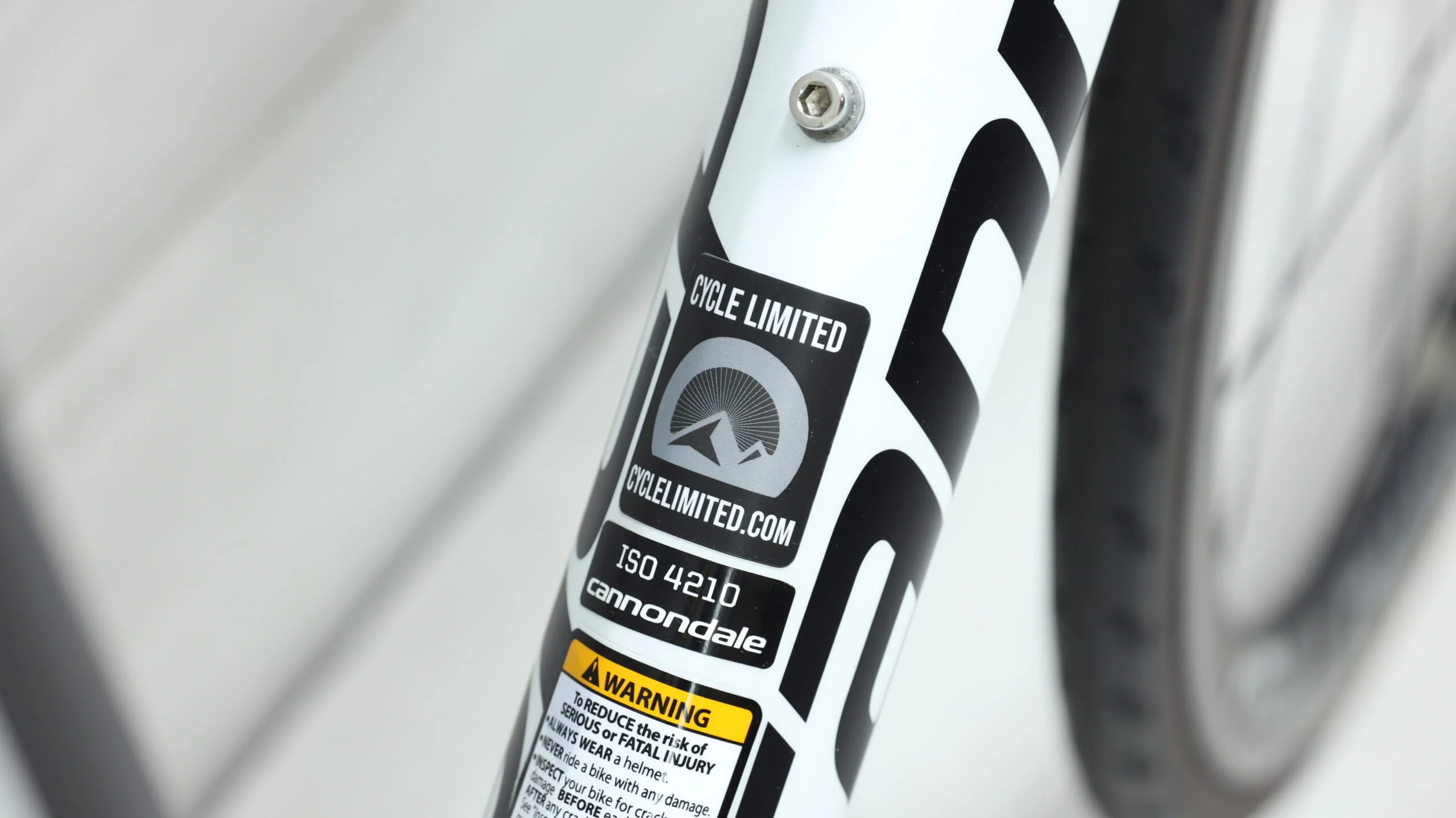 2018 Cannondale SuperSix EVO Dura Ace Road Bike - 50cm - Image 3
