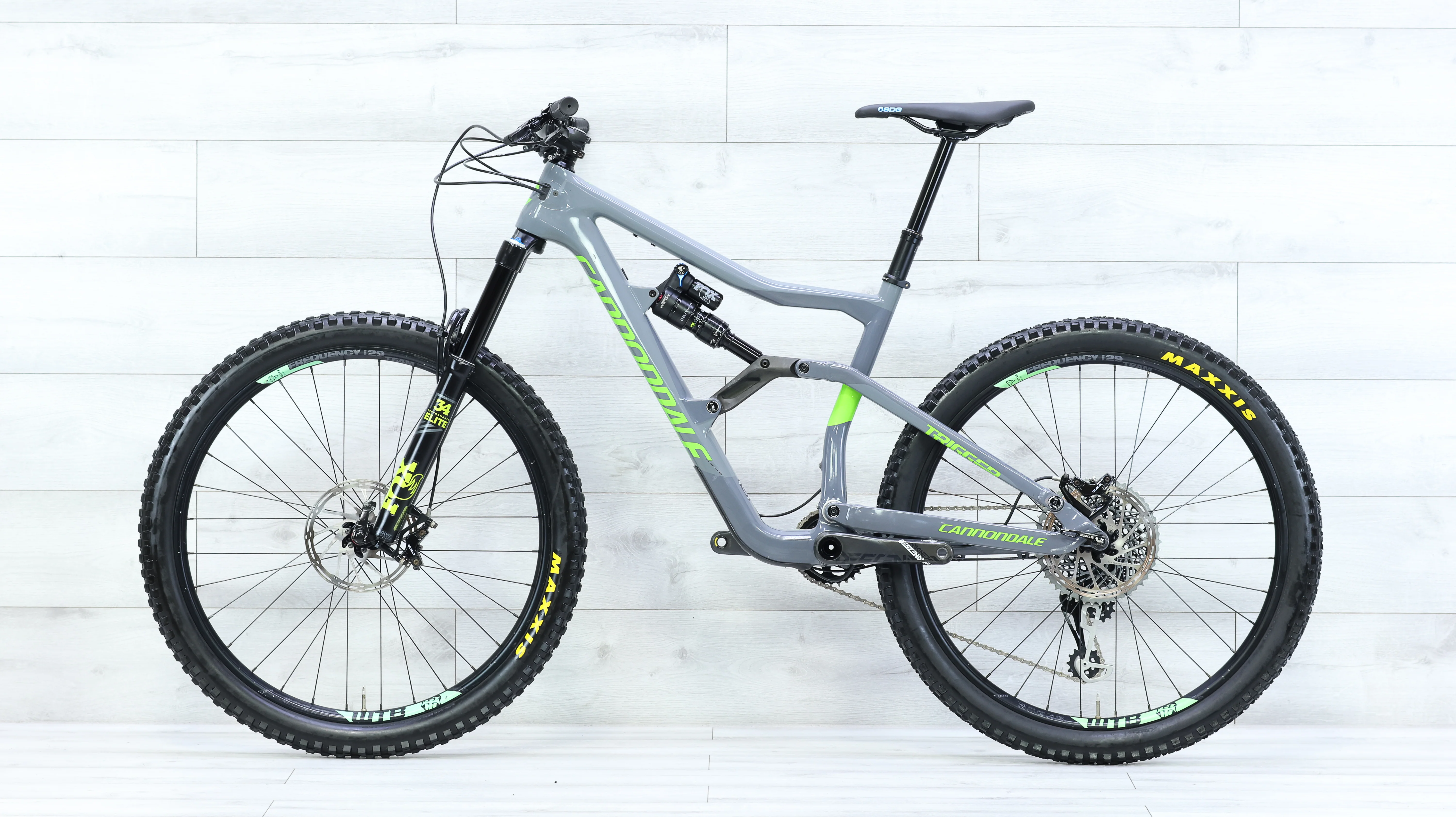 Cannondale Trigger 2 Mountain Bike - 2018, Medium - Image 2