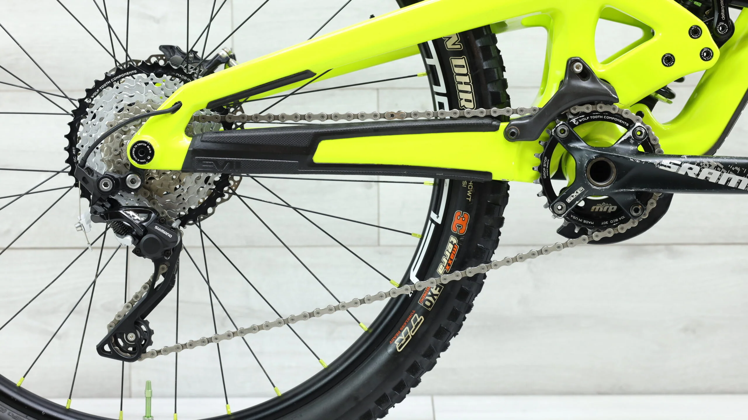 2018 Evil Insurgent  Mountain Bike - Medium - Image 4