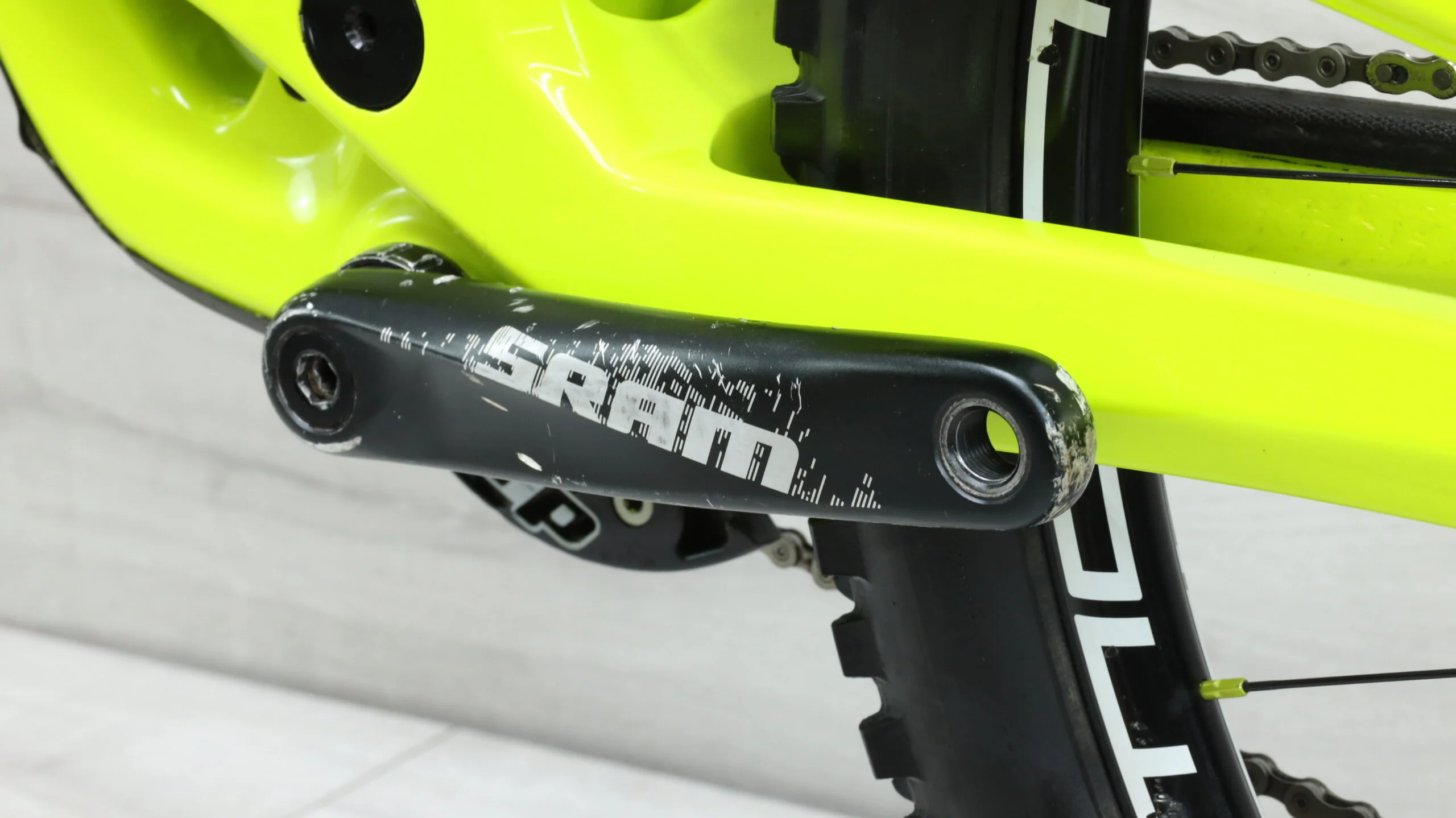 2018 Evil Insurgent  Mountain Bike - Medium - Image 6