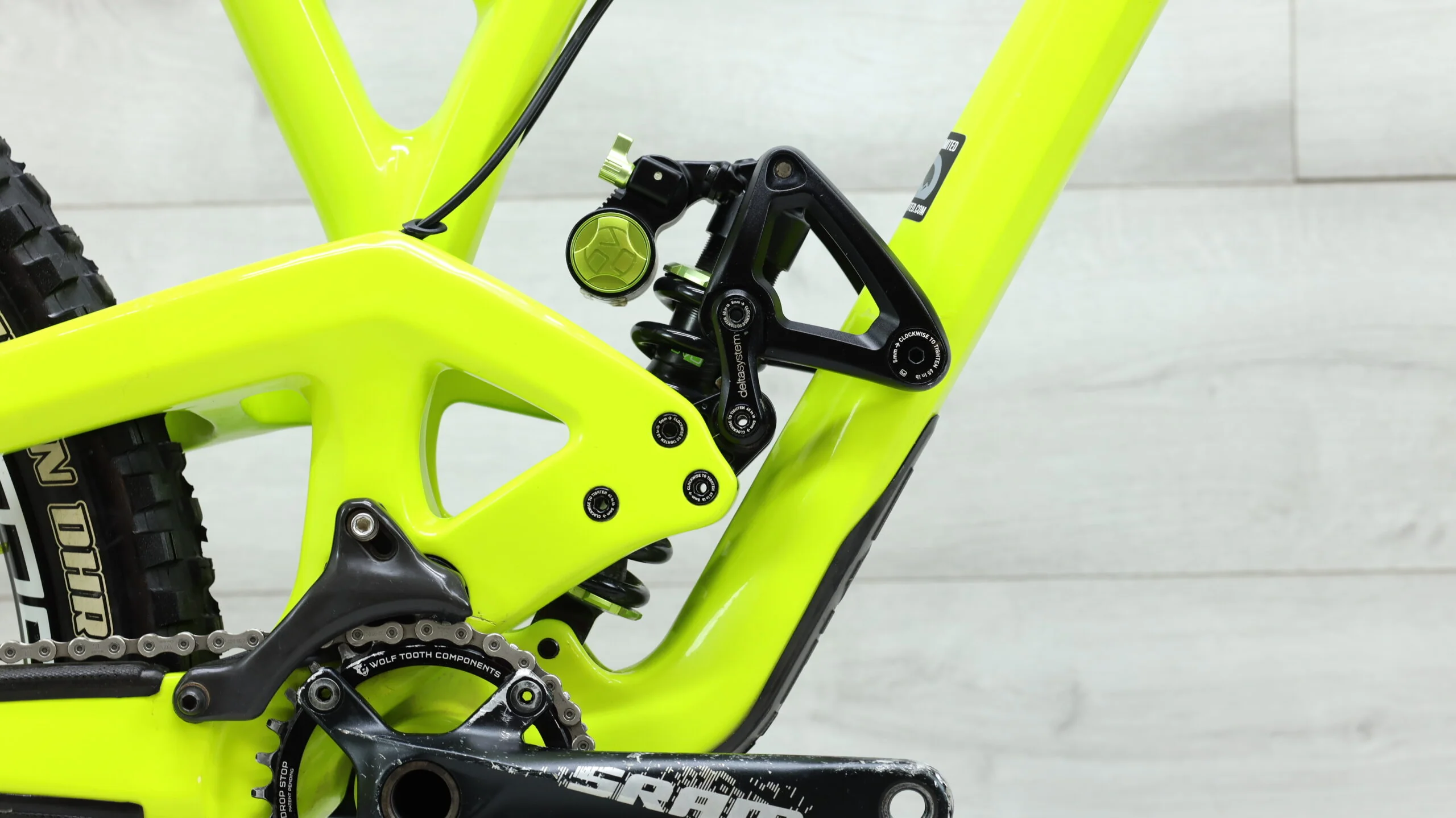 2018 Evil Insurgent  Mountain Bike - Medium - Image 7