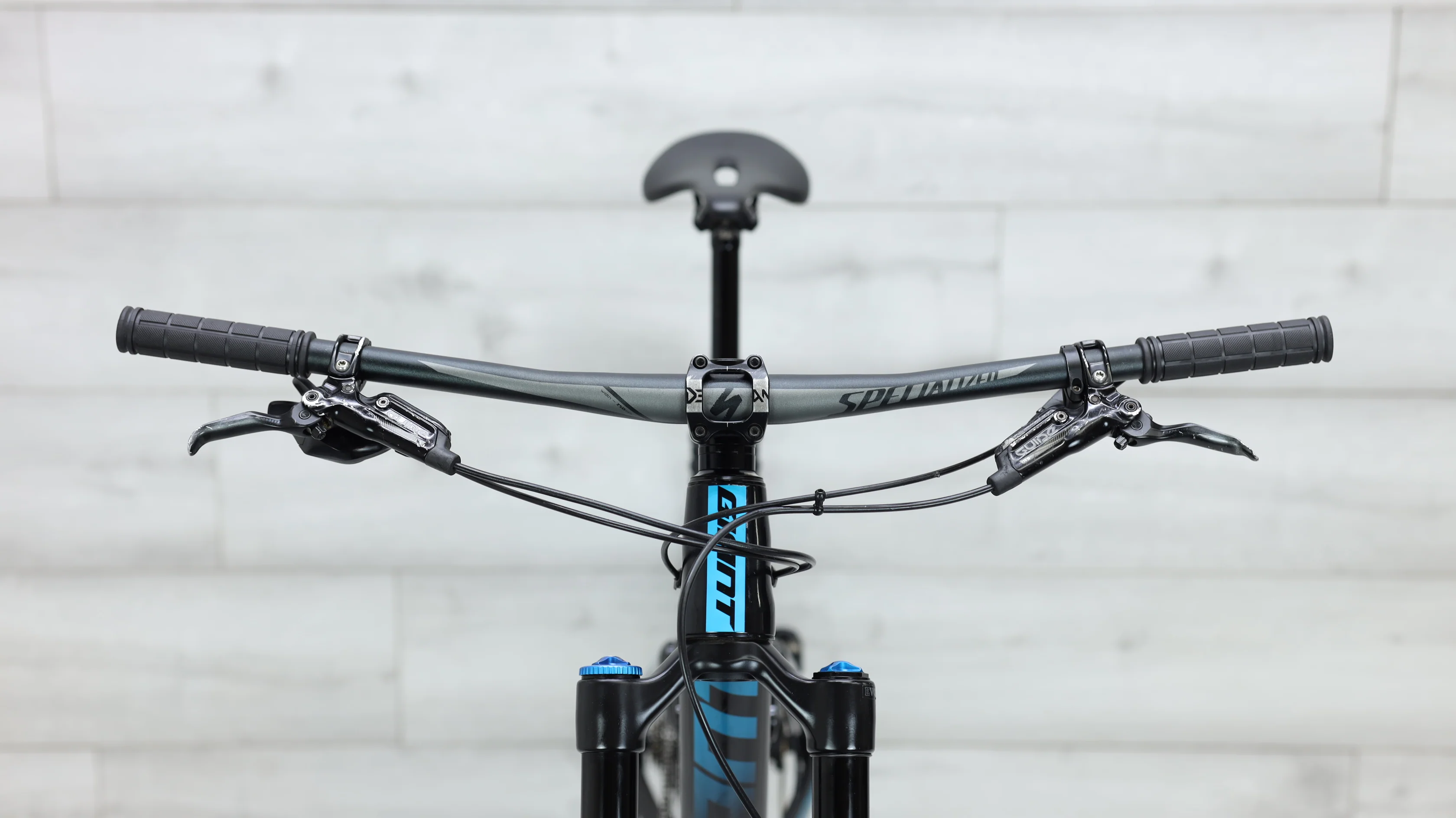 2018 GIANT REIGN ADVANCED 0  Mountain Bike - Medium - Image 10