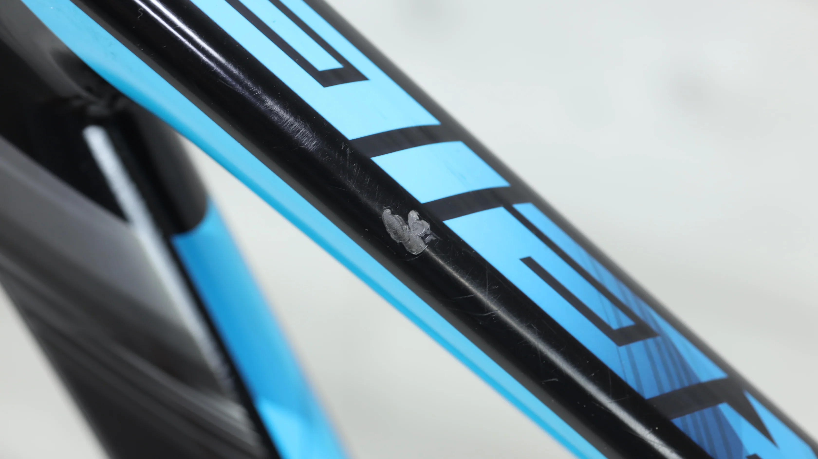 2018 GIANT REIGN ADVANCED 0  Mountain Bike - Medium - Image 15